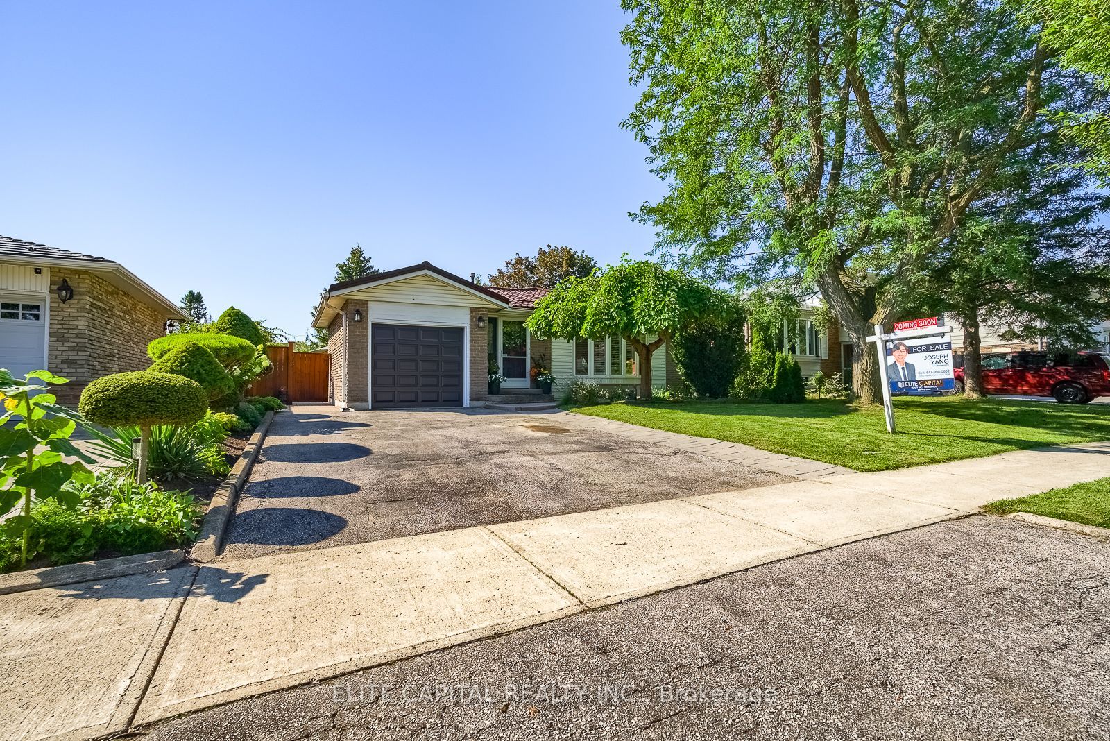 27 Staley Terrace, Toronto, ON M1W 2E6
