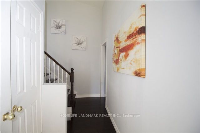 24 Highbrook Drive, Toronto, ON M1P 3L3 photo 5