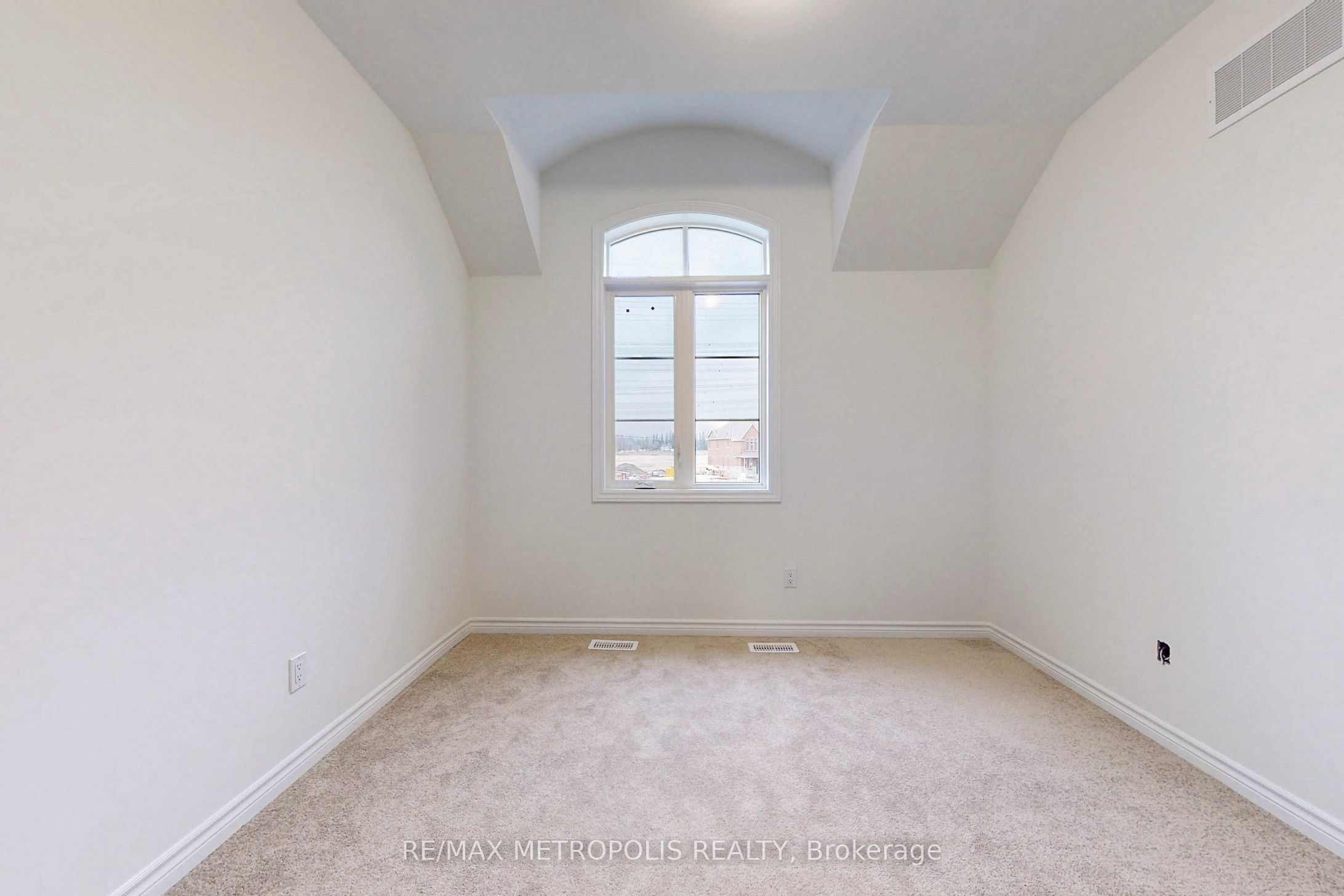 9 Caton Lane, Ajax, ON L1T 0P8 photo 5