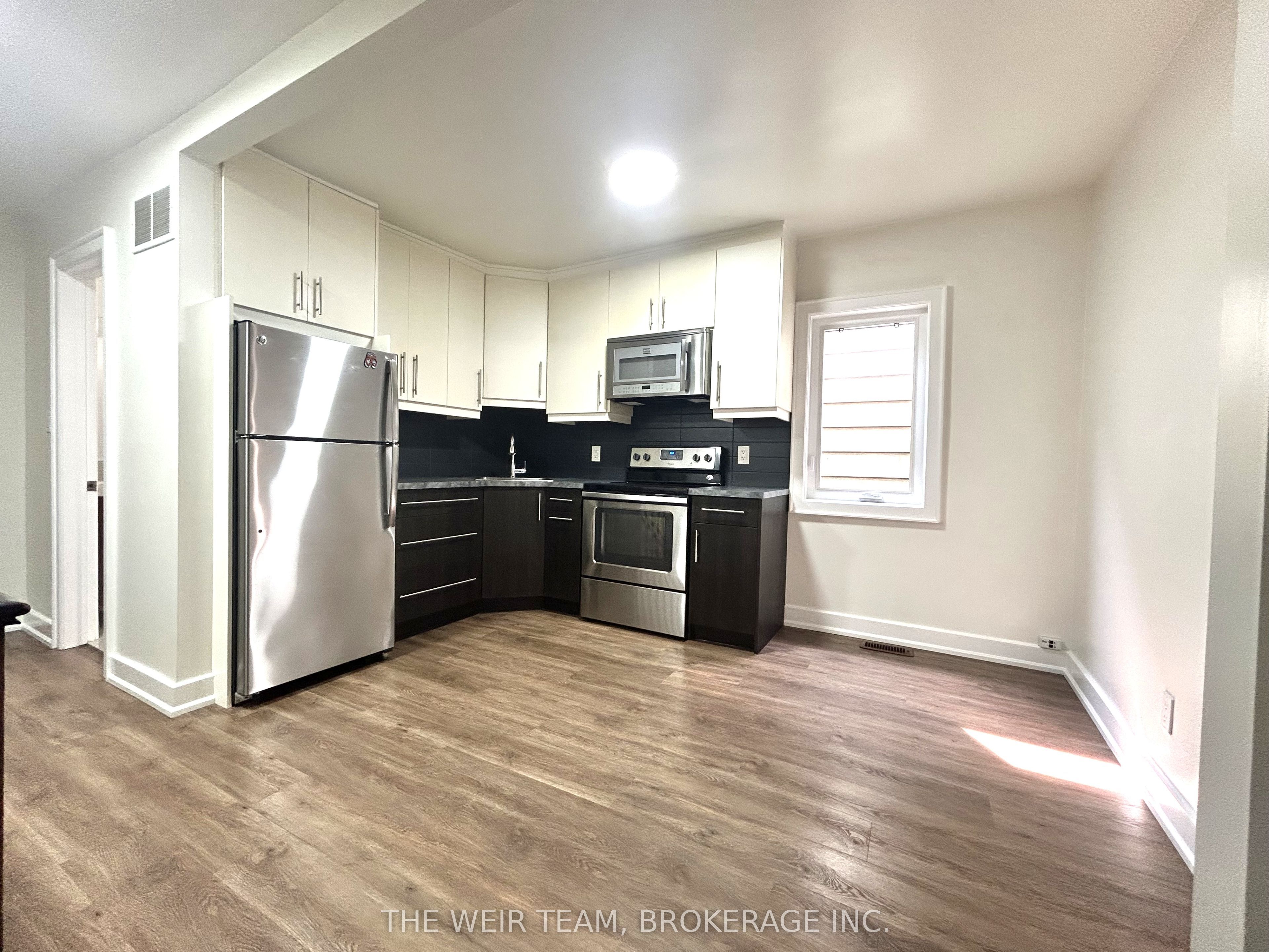 35 Rushbrooke Avenue Upper, Toronto, ON M4M 3A8 photo 4