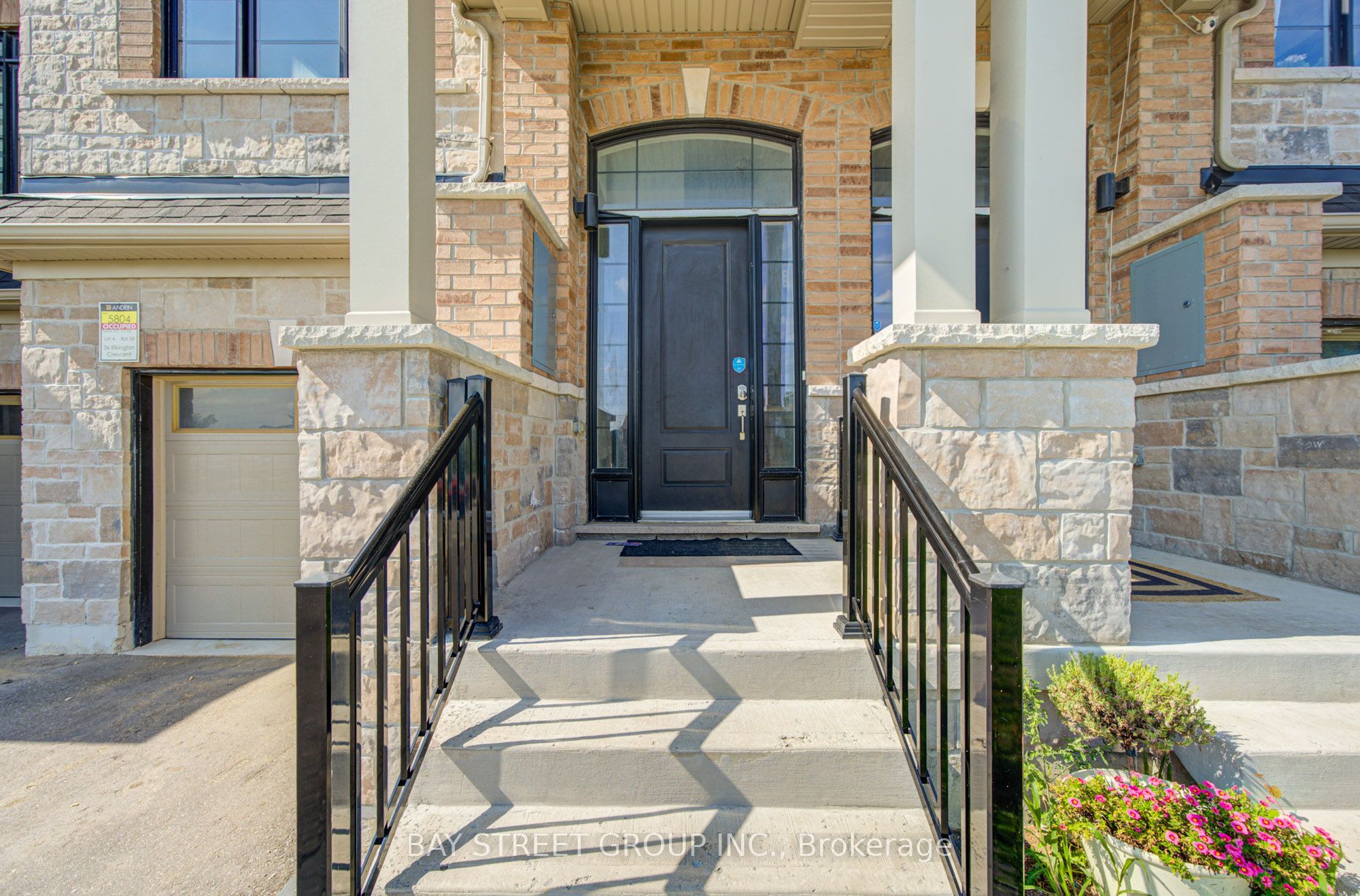 36 Elkington Crescent, Whitby, ON L1P 0L7 photo 2