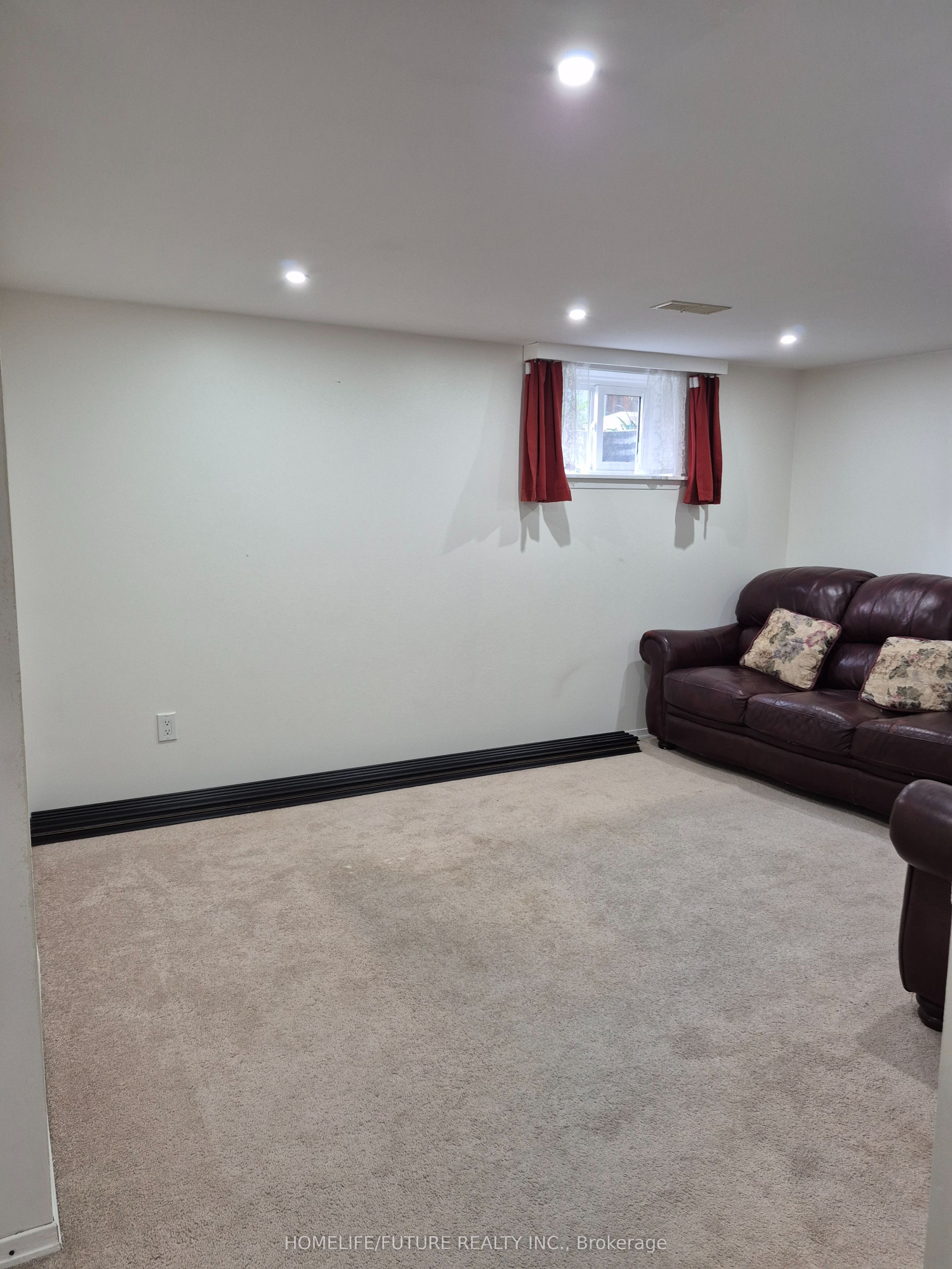 4 Sundance Crescent Bsmt, Toronto, ON M1G 2M2 photo 4