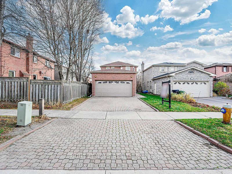 31 Orleans Drive Basement, Toronto, ON M1C 4T1 photo 2
