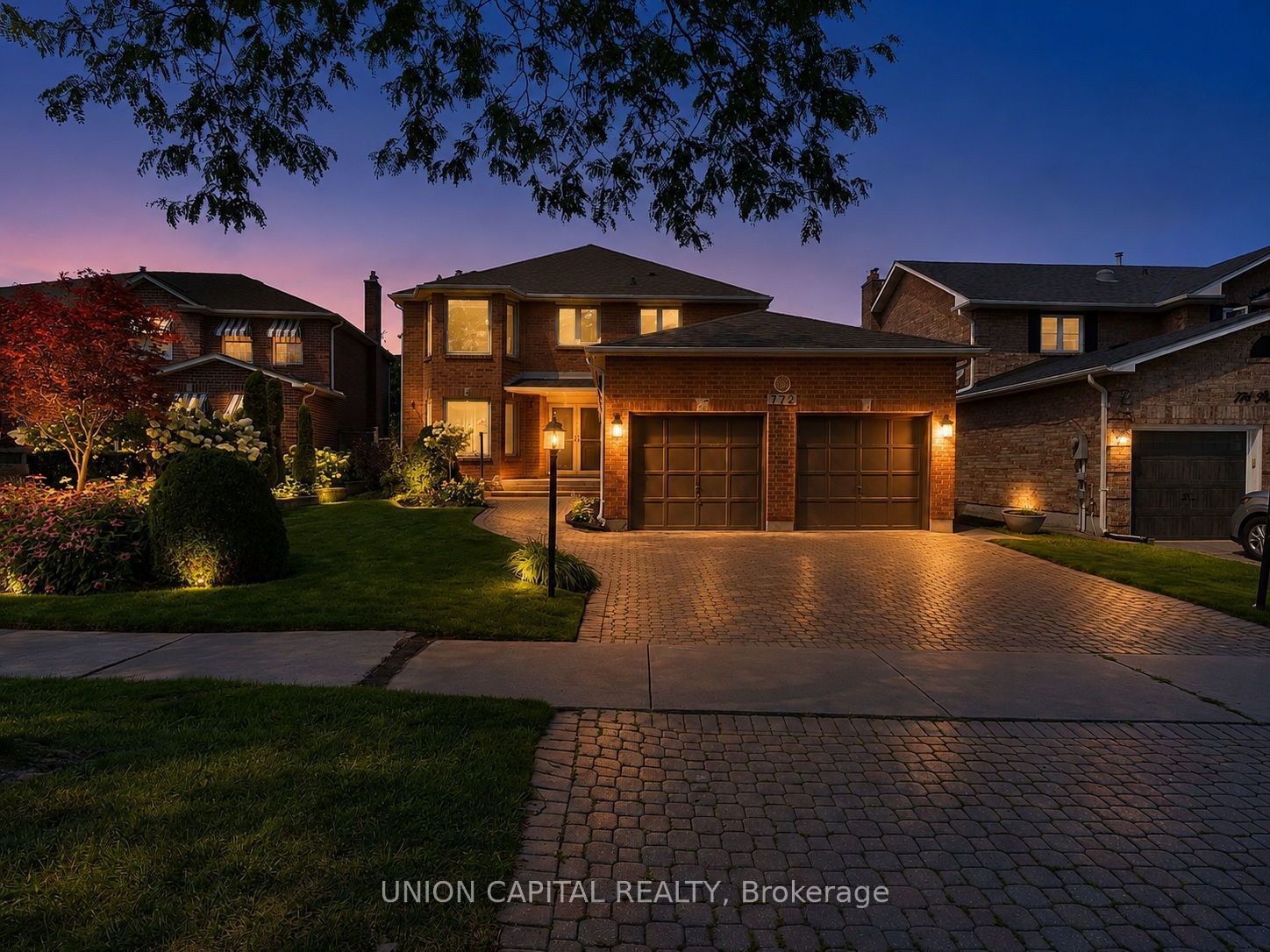 772 Pebble Court, Pickering, ON L1V 3P3 photo 2
