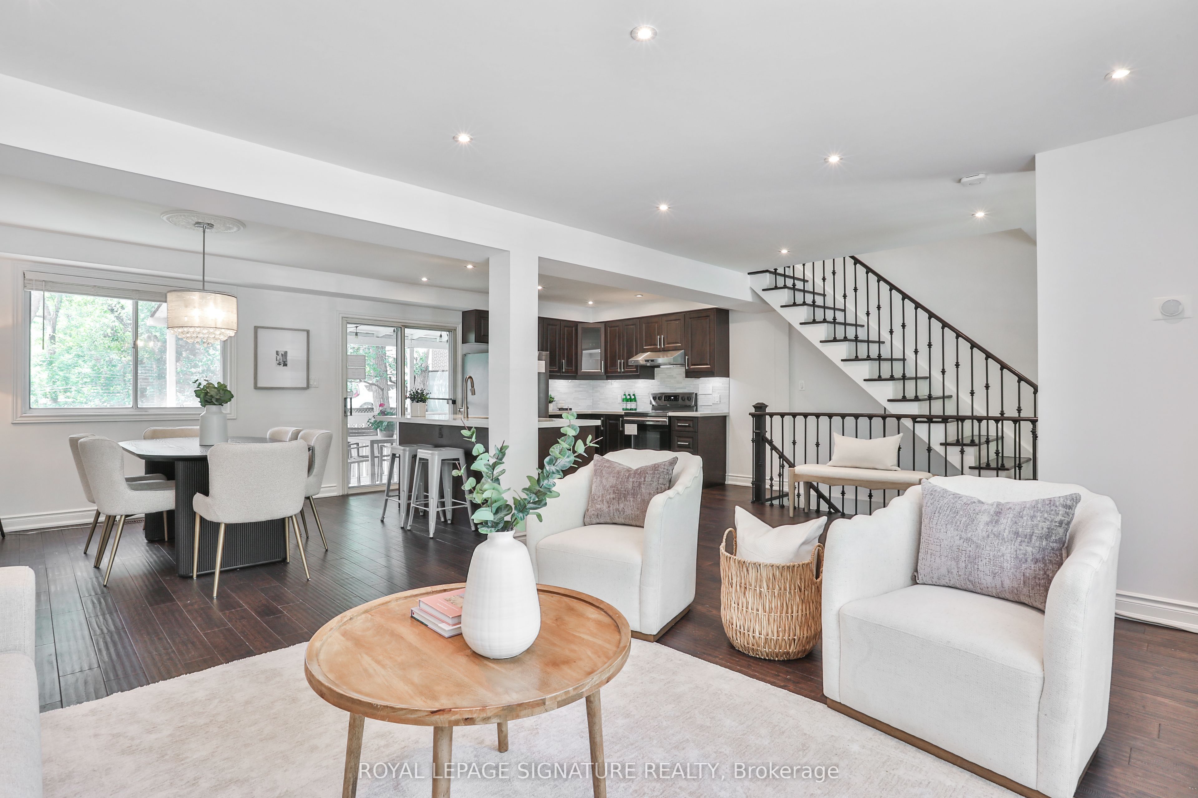 280 Gowan Avenue, Toronto, ON M4J 2K6 photo 5
