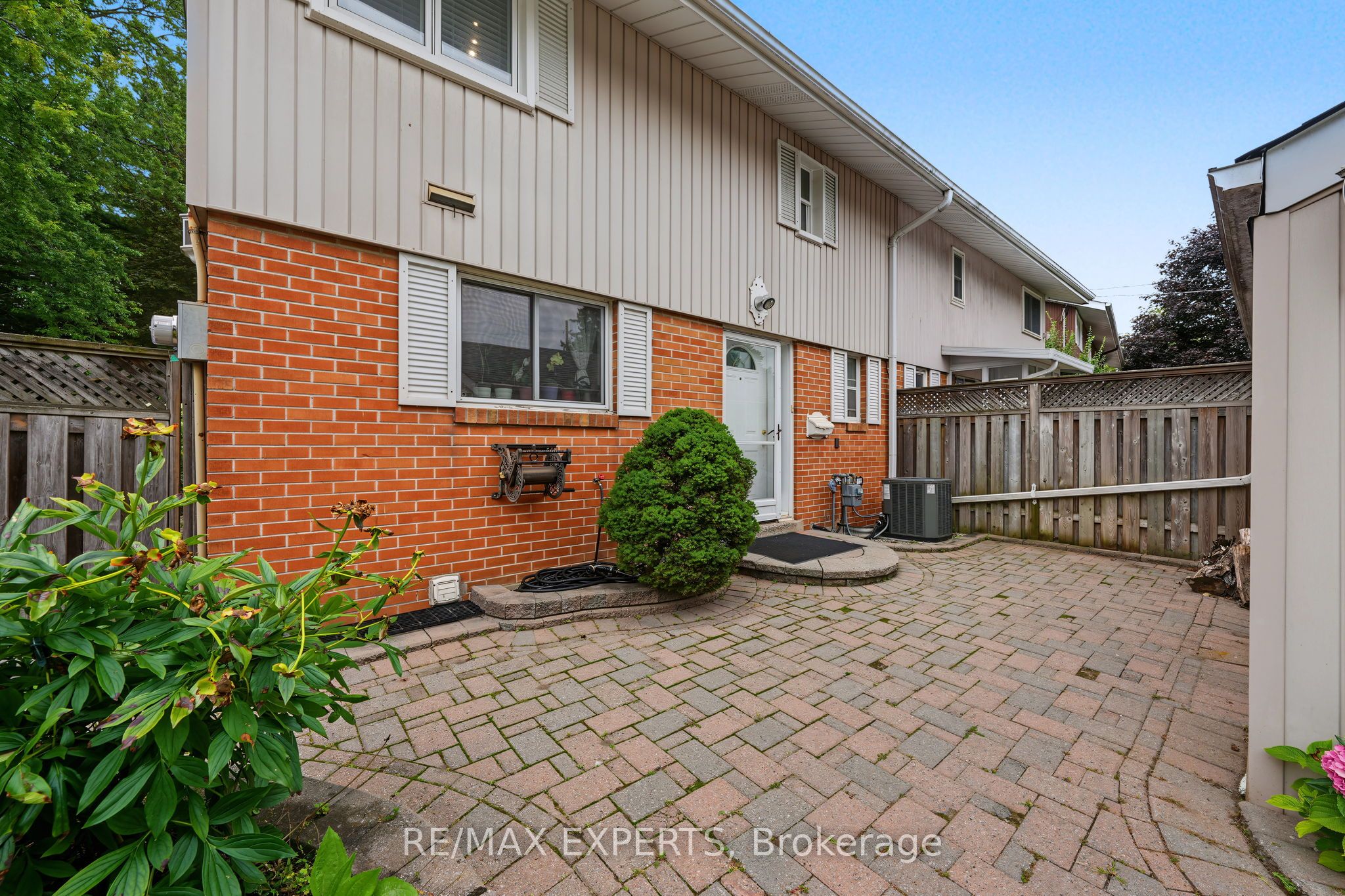 71 Dogwood Crescent, Toronto, ON M1P 3N5 photo 4