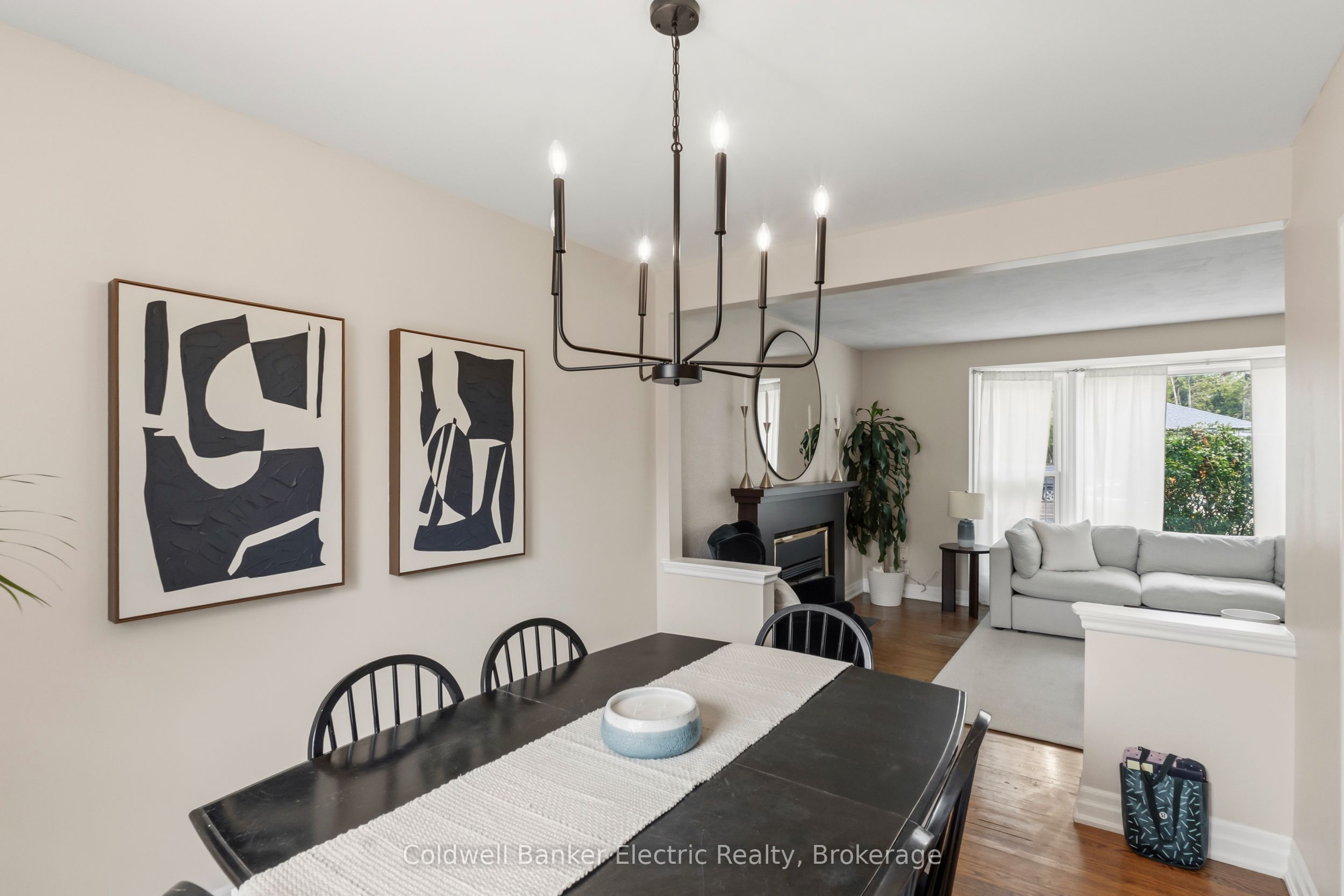326 Cochrane Street, Whitby, ON L1N 5J3 photo 5