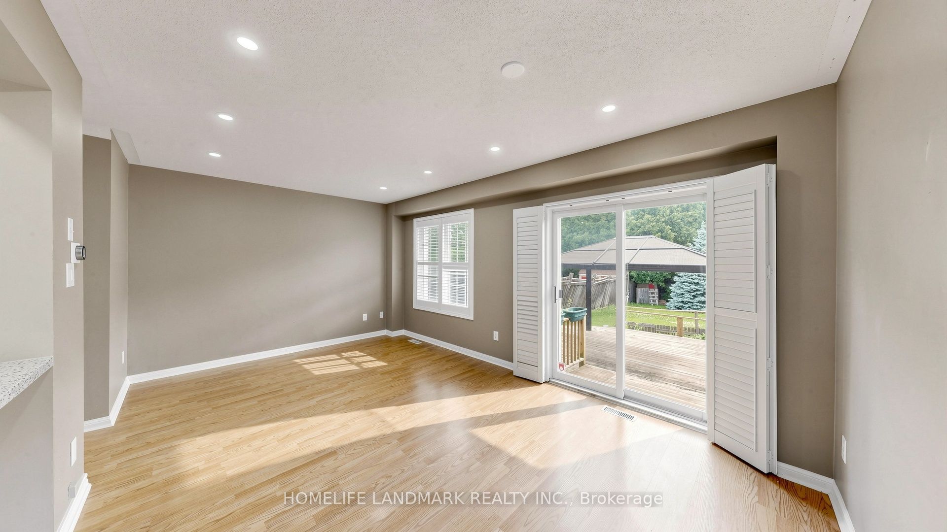 78 Bonello Crescent, Whitby, ON L1R 3N7 photo 2