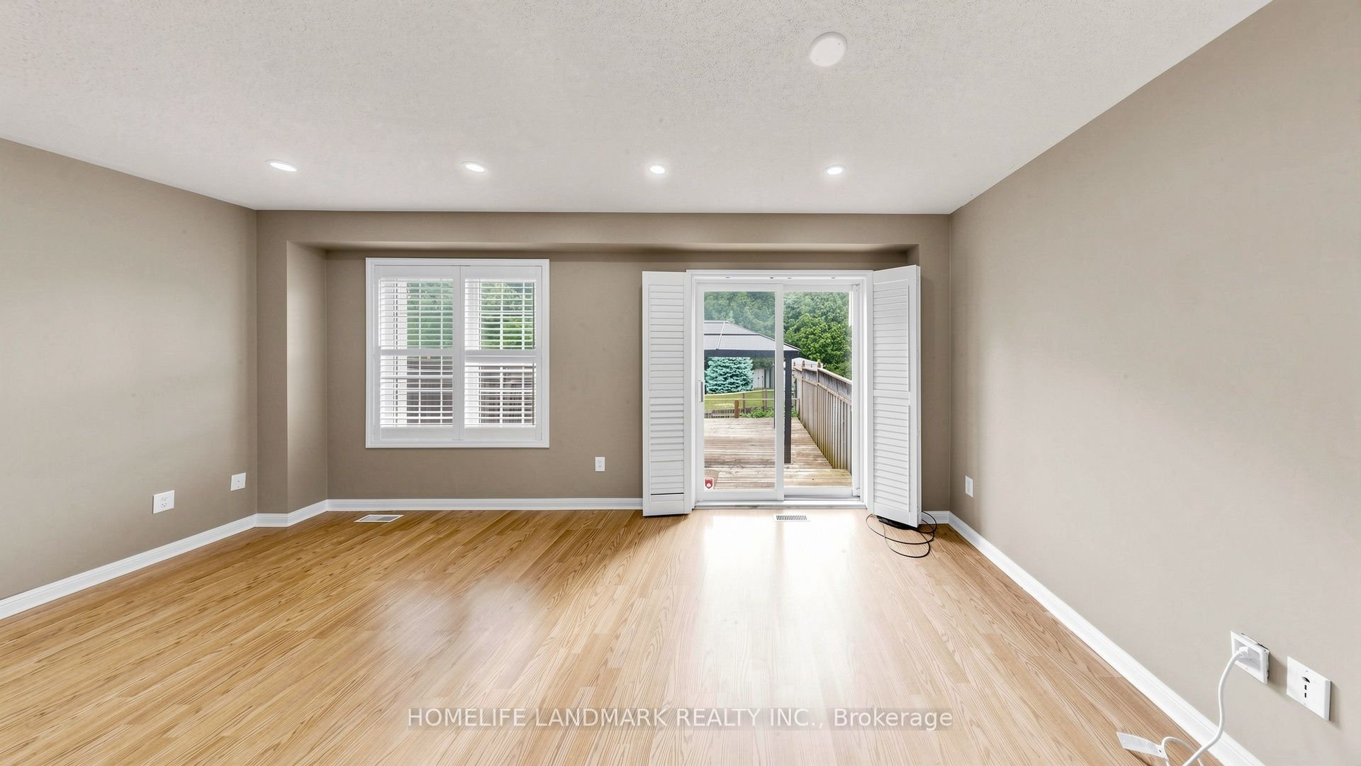 78 Bonello Crescent, Whitby, ON L1R 3N7 photo 3