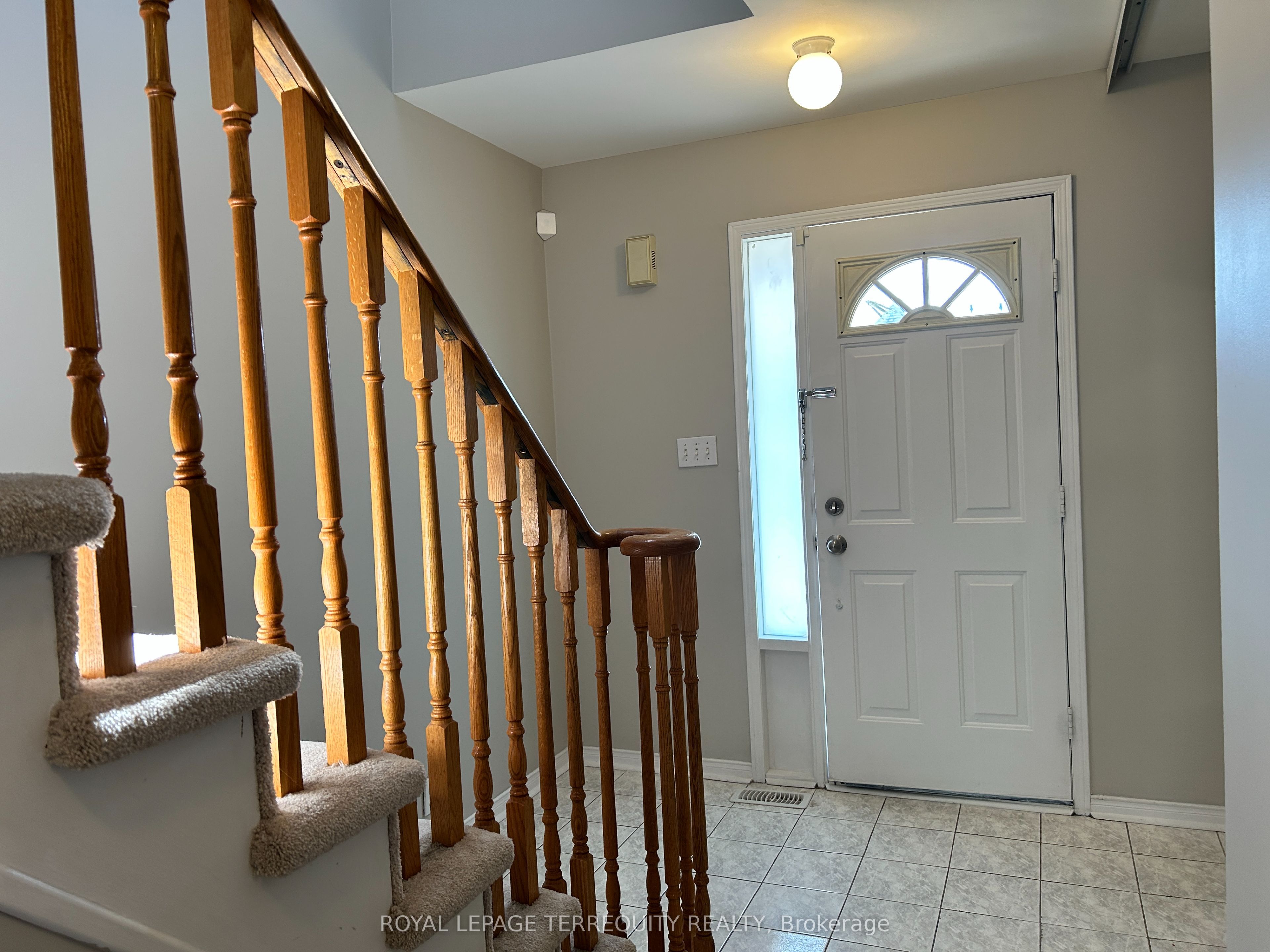 129 Trewin Lane, Clarington, ON L1C 4X3 photo 4