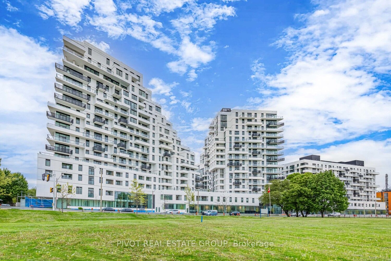 1050 Eastern Avenue 732, Toronto, ON M4L 0B7 photo 3