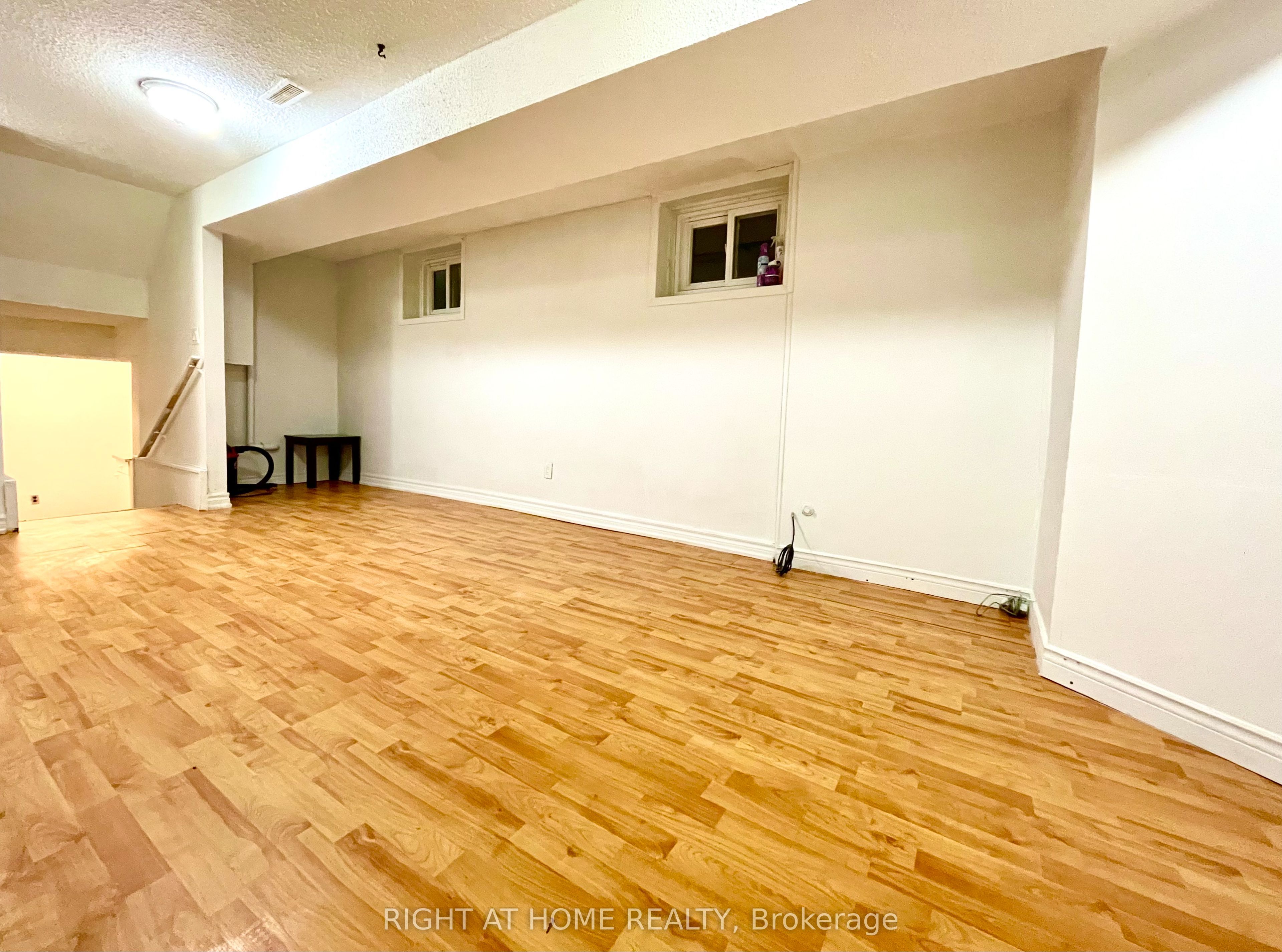 108 Littleleaf Drive B, Toronto, ON M1B 1Z2 photo 5