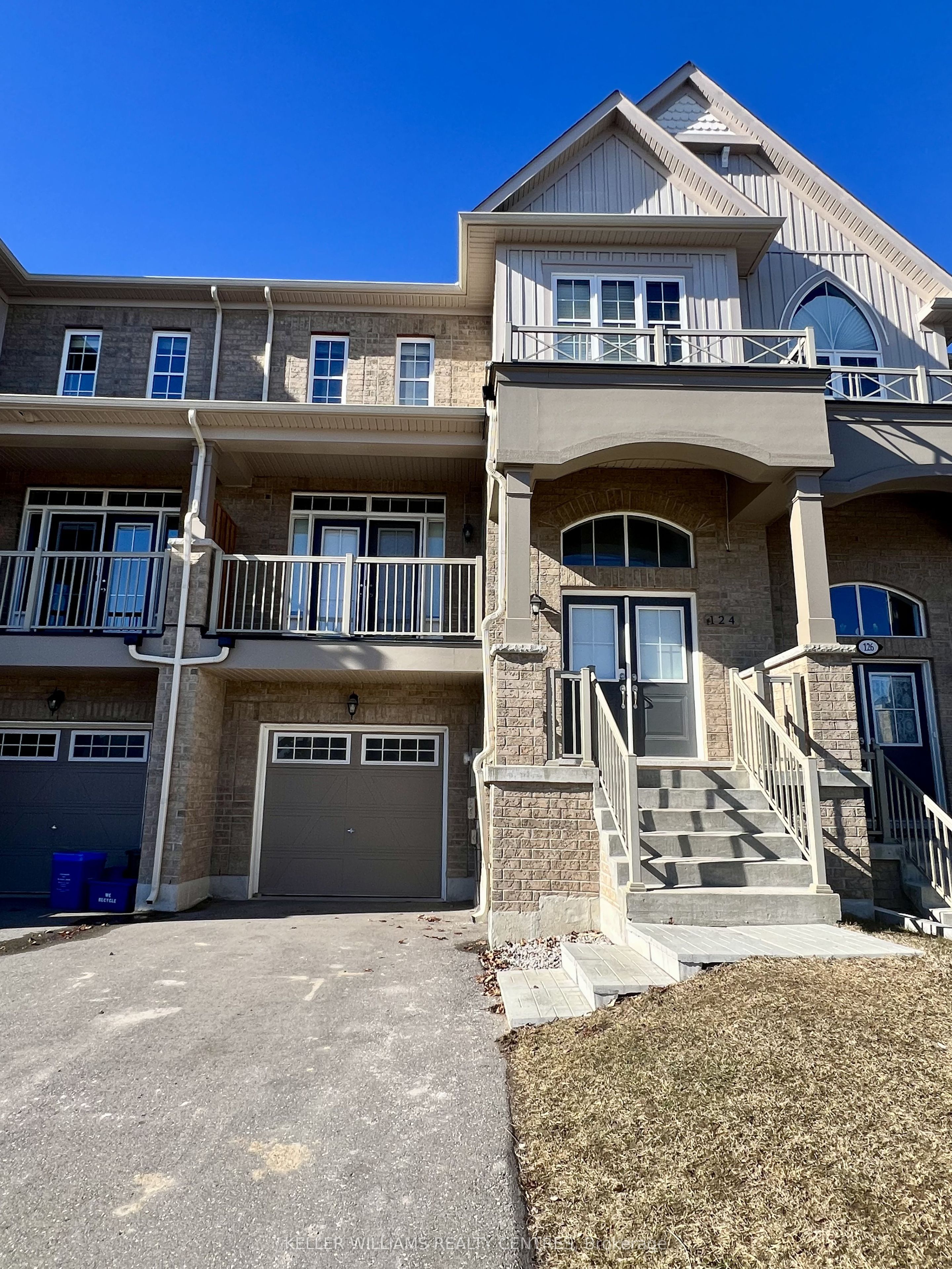 124 Elephant Hill Drive, Clarington, ON L1C 0V9 photo 2