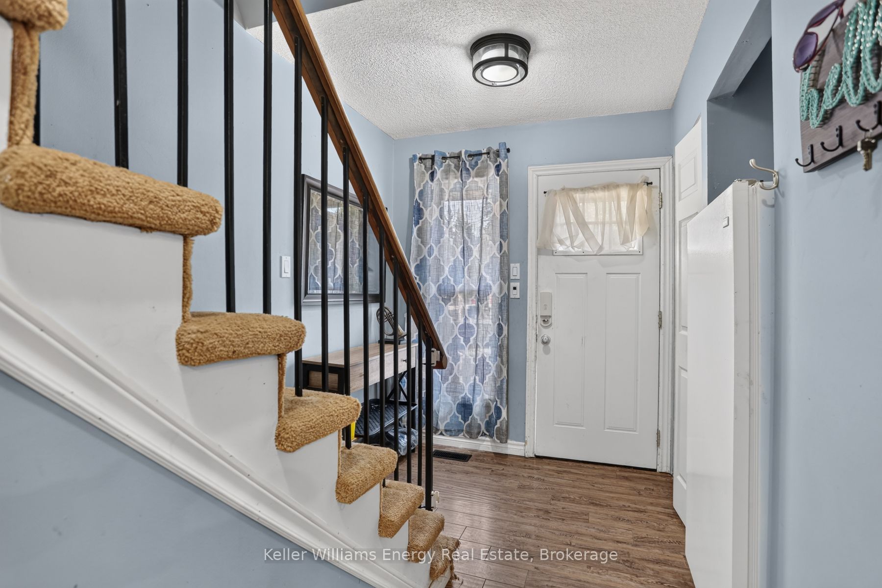 567 Cobblehill Drive, Oshawa, ON L1K 1Y6 photo 4