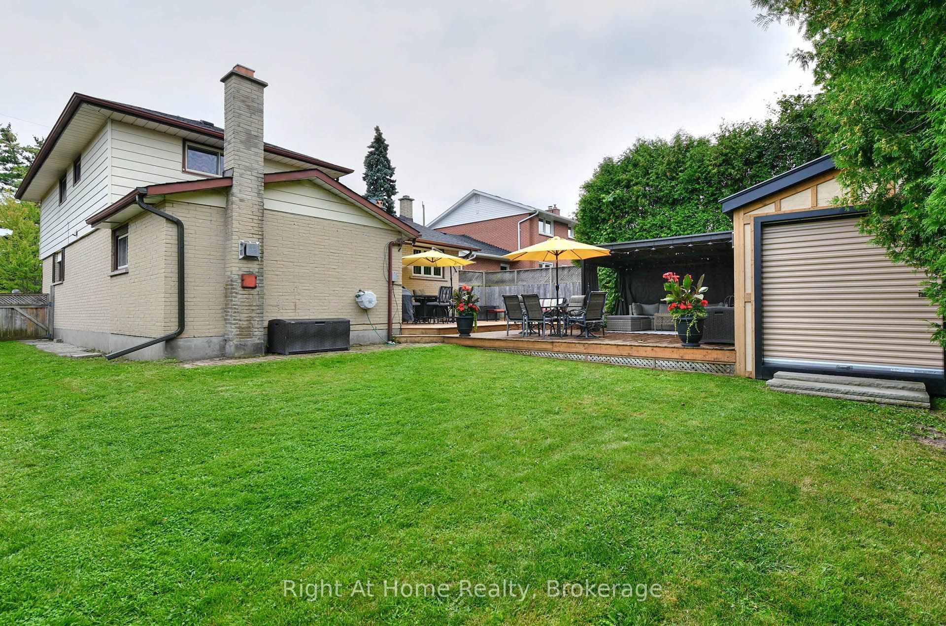 188 Hillsdale Avenue, Oshawa, ON L1G 2P7 photo 4