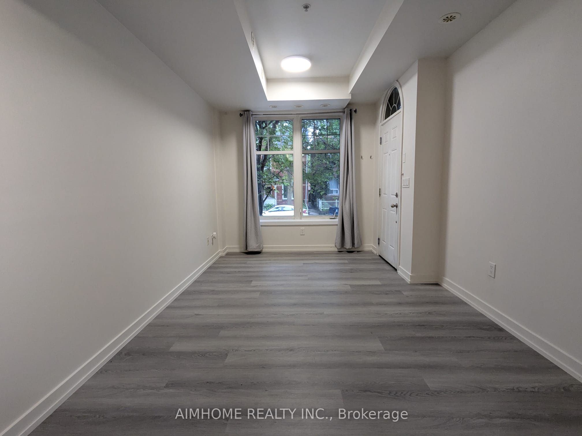 140 Broadview Avenue 40, Toronto, ON M4M 0A8 photo 2