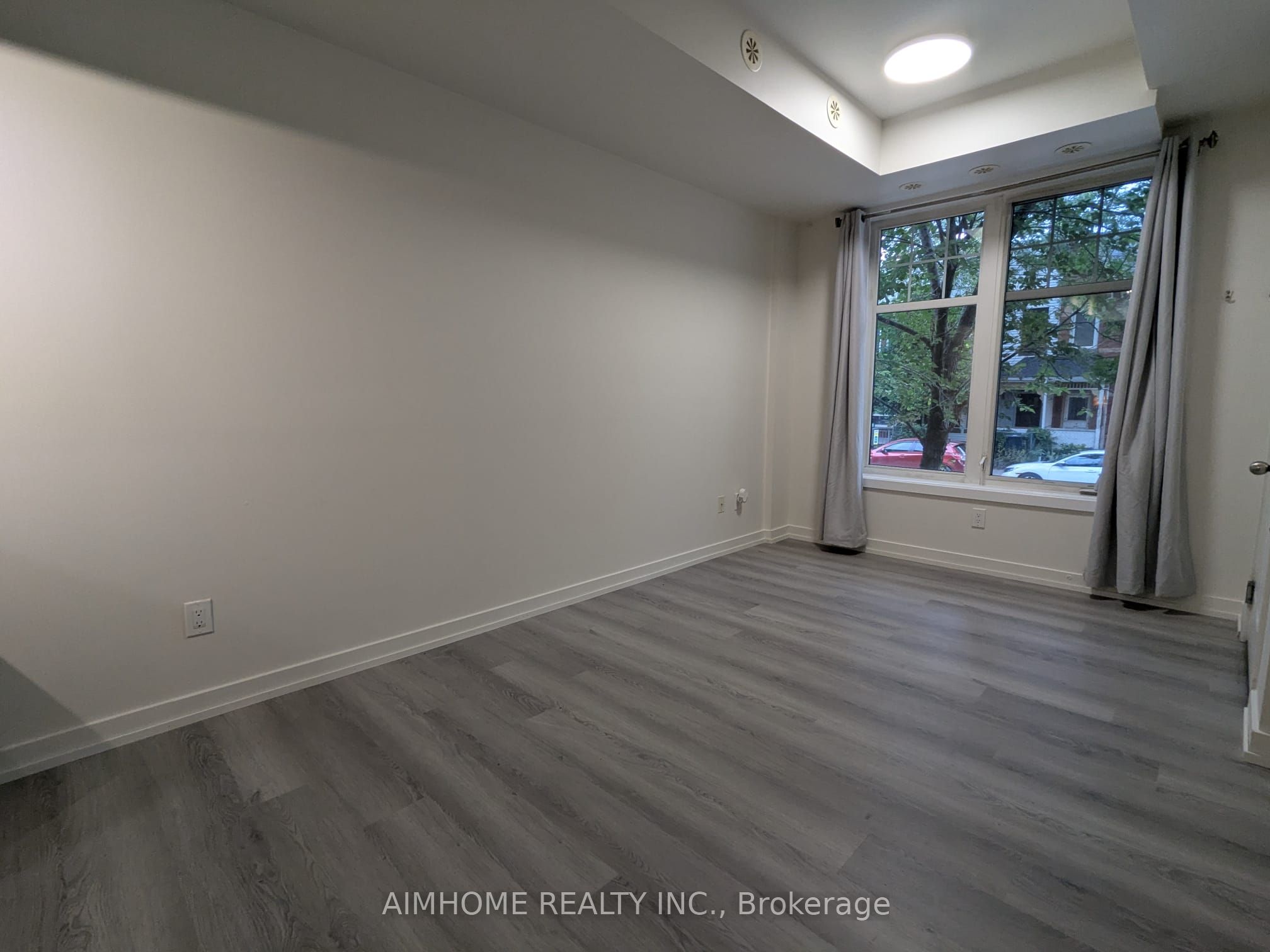 140 Broadview Avenue 40, Toronto, ON M4M 0A8 photo 3