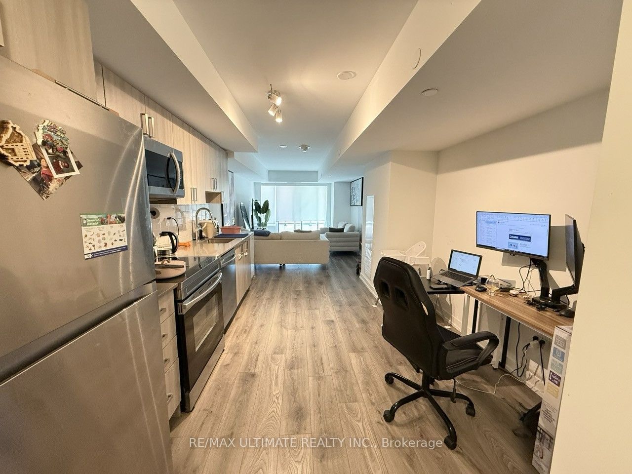 1435 Celebration Drive 205, Pickering, ON L1W 0C4 photo 2