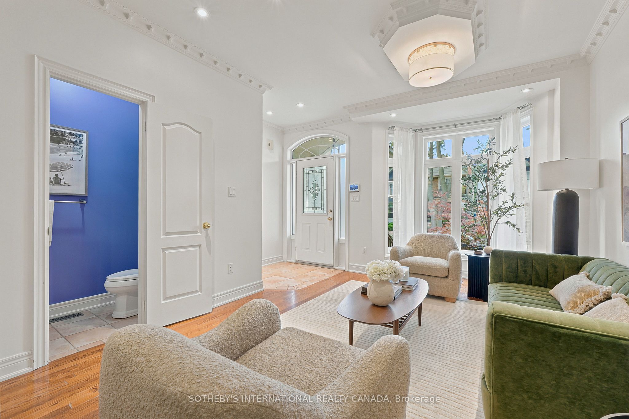 93 Eaton Avenue, Toronto, ON M4J 2Z4 photo 4