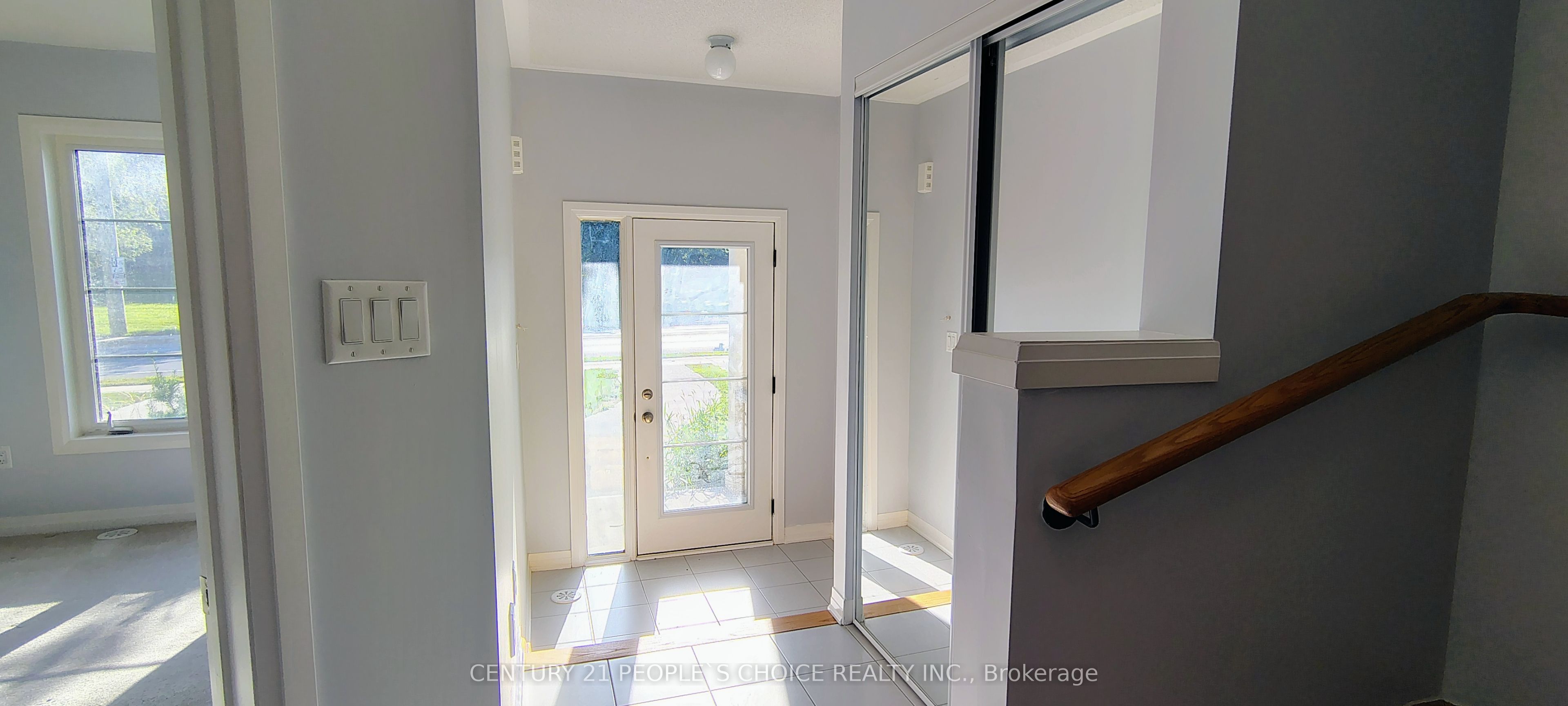1569 Green Road, Clarington, ON L1C 7E5 photo 3