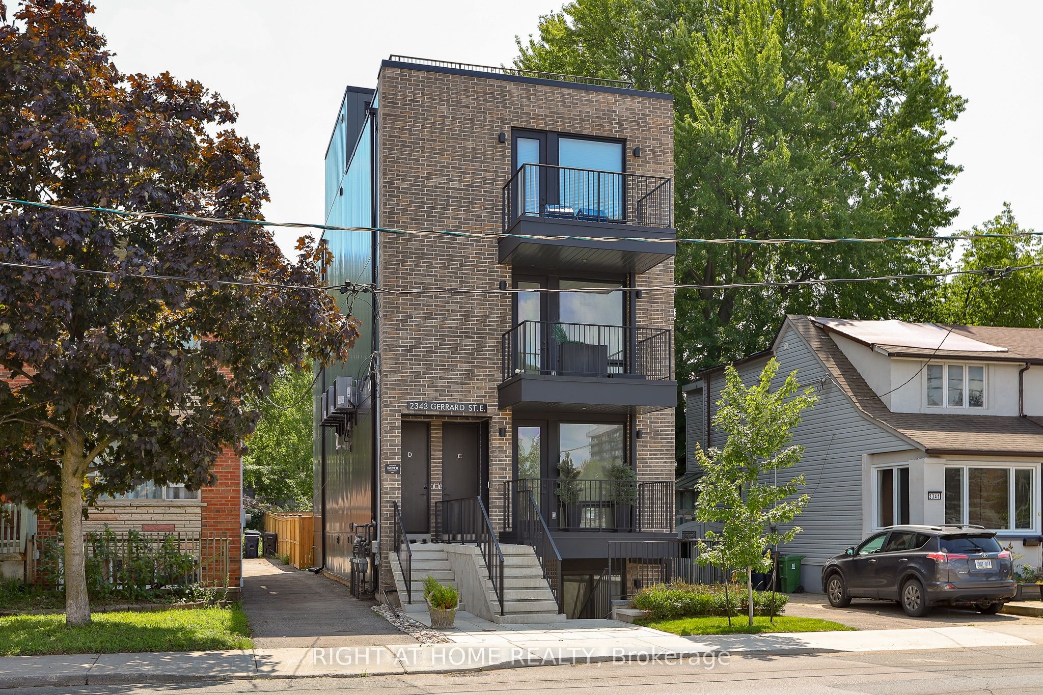 2343 Gerrard Street E Ground Floor, Toronto, ON M4E 2E6