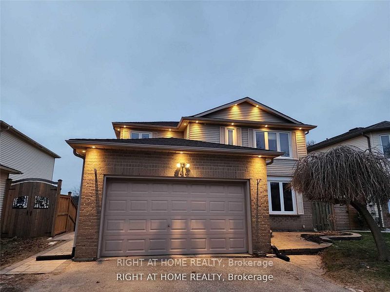844 Crowells Street, Oshawa, ON L1K 1X3