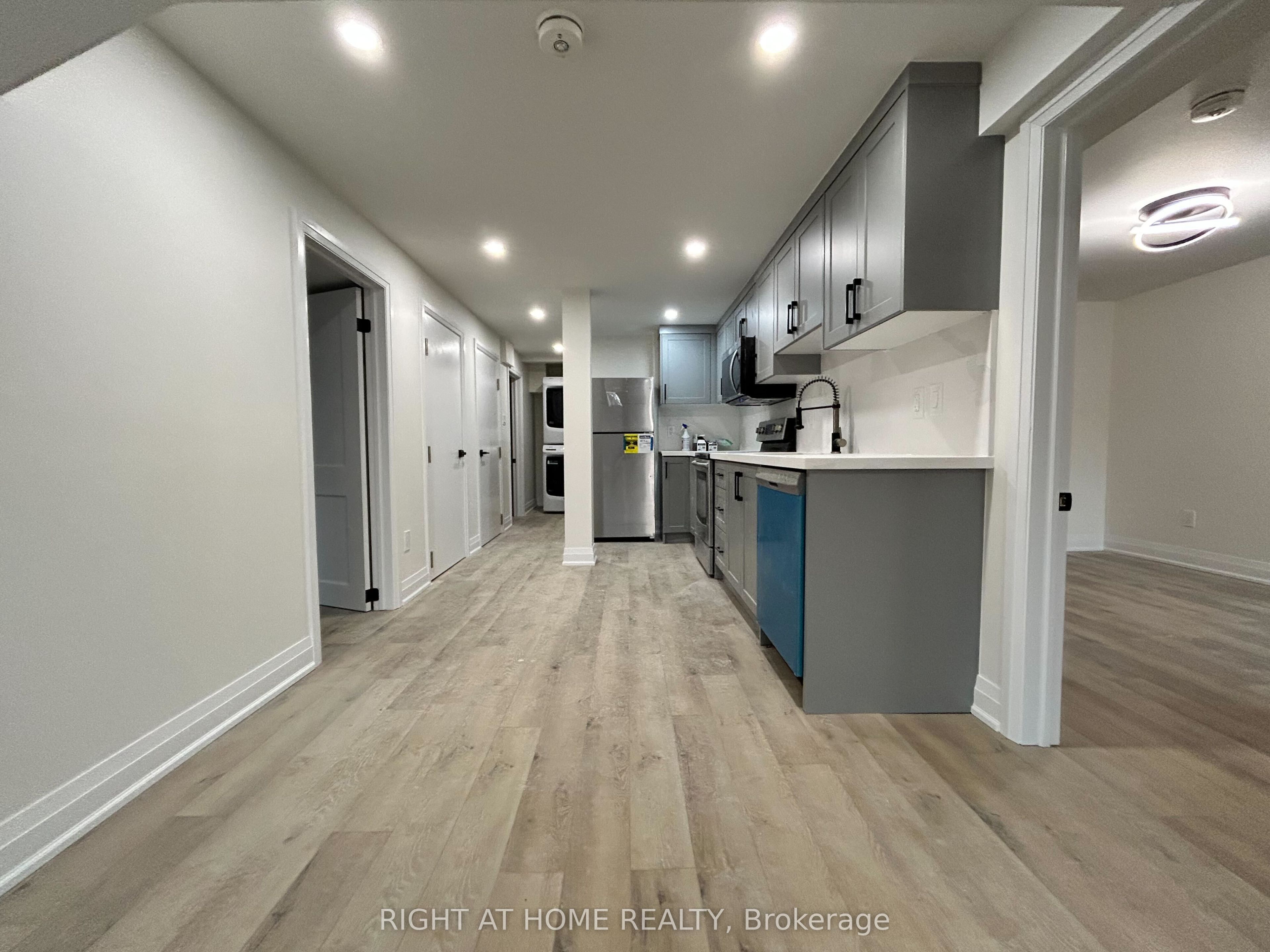 844 Crowells Street, Oshawa, ON L1K 1X3 photo 4