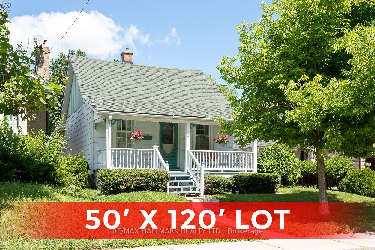 40 Pinegrove Avenue, Toronto, ON M1N 2G5