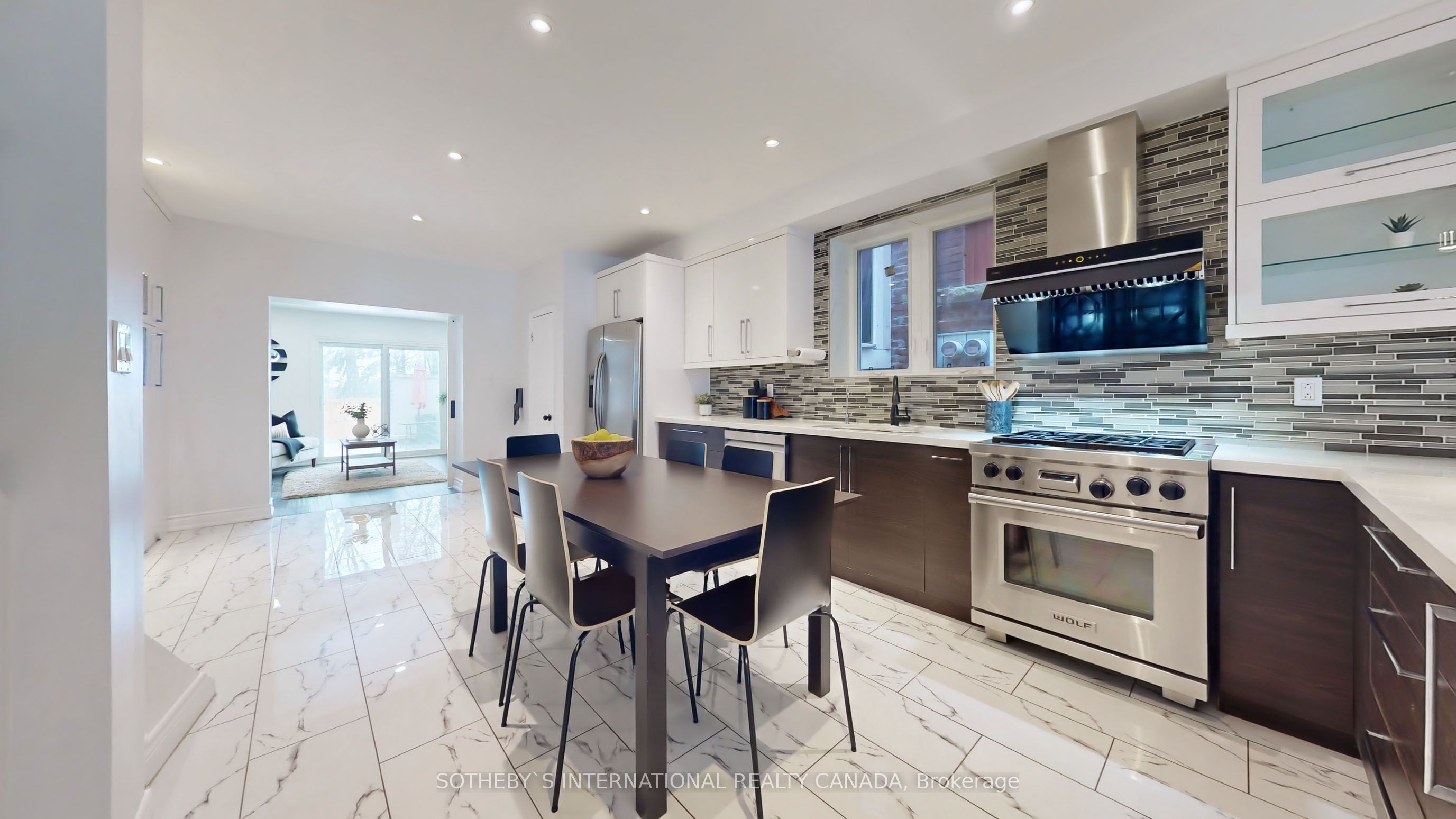 1271 Gerrard Street E, Toronto, ON M4L 1Y5 photo 3