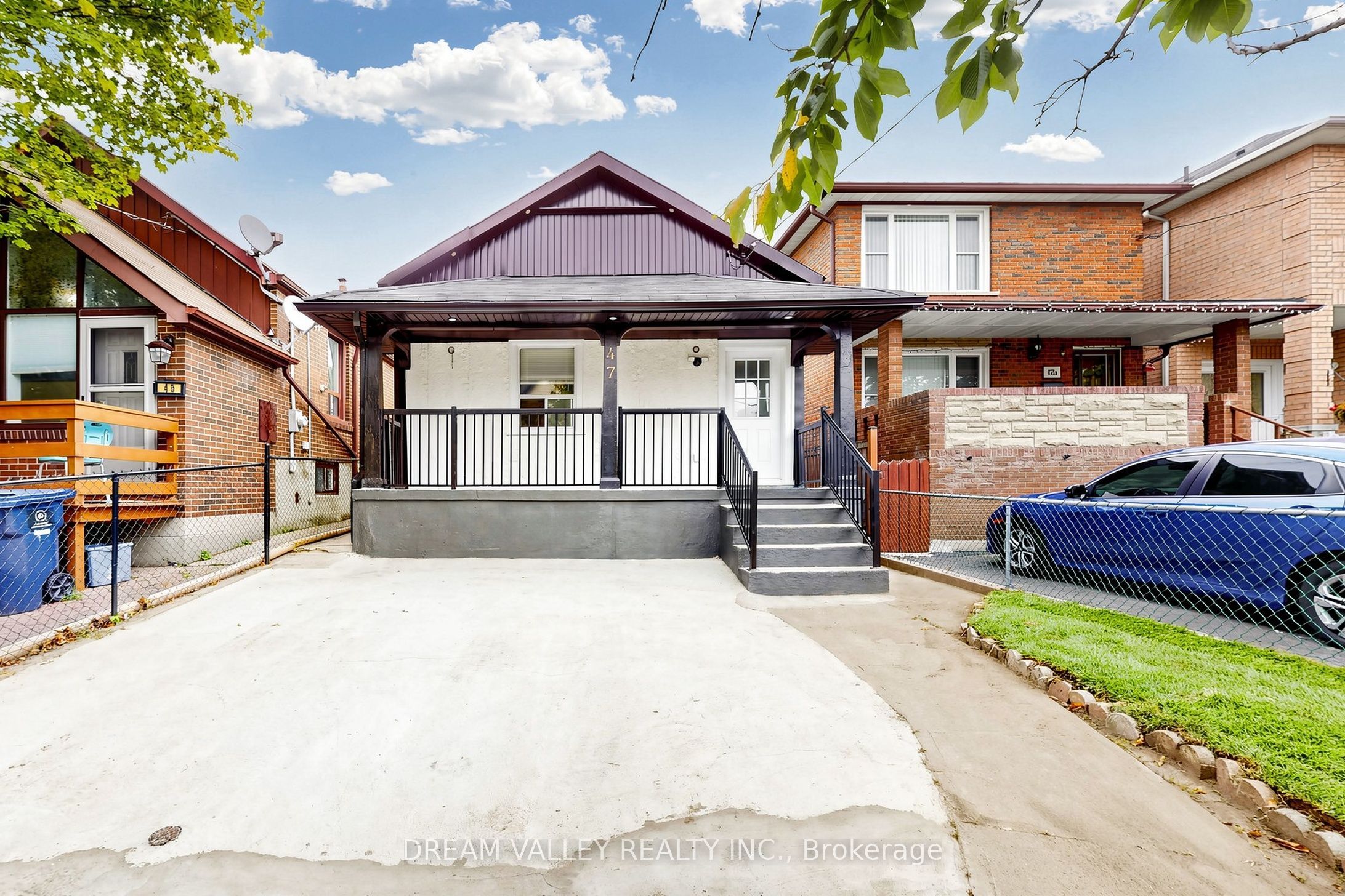 47 Laurel Avenue, Toronto, ON M1K 3J4 photo 4