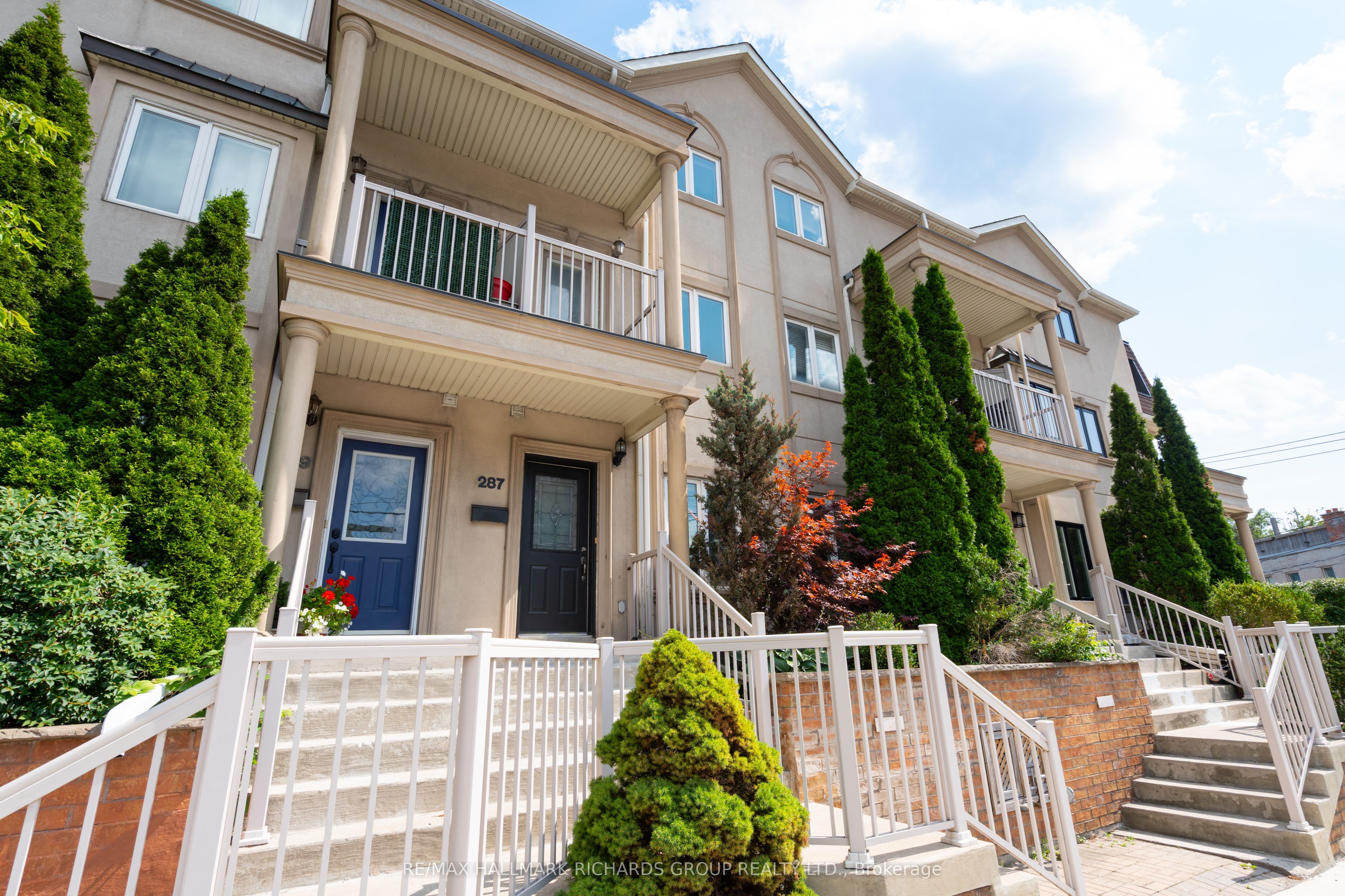 287 Kingston Road, Toronto, ON M4L 1T6 photo 2