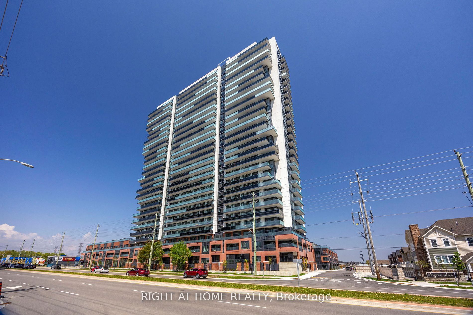 2545 Simcoe Street N 1131, Oshawa, ON L1L 0W3 photo 2