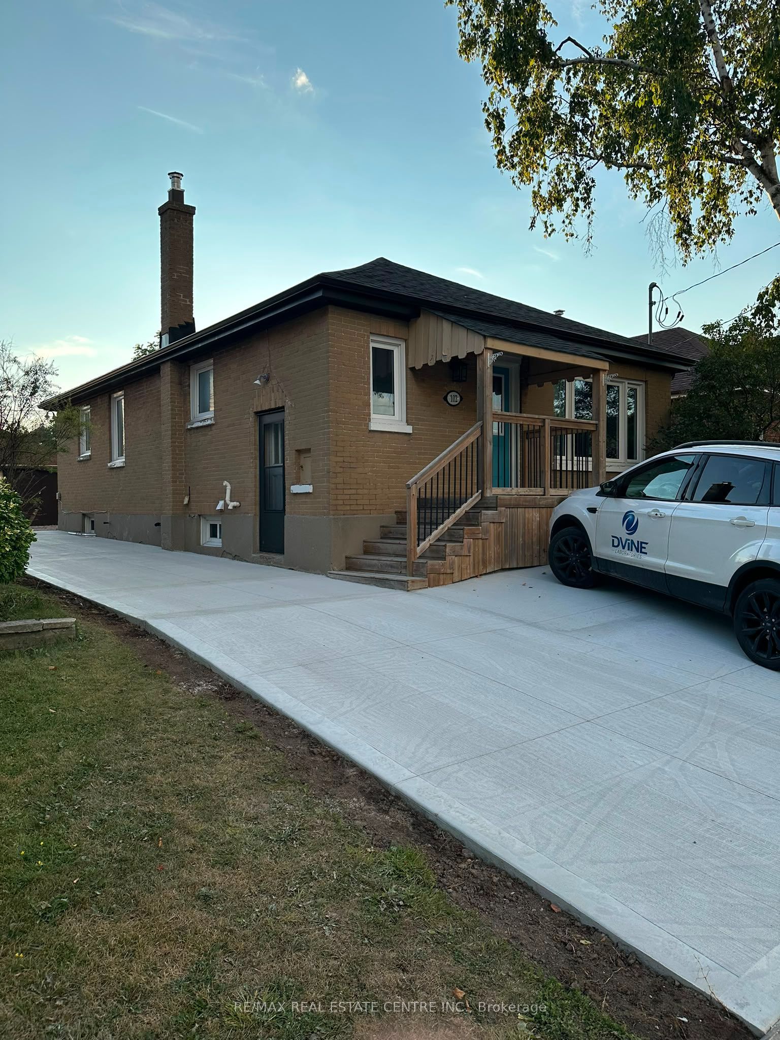 102 Wilson Road S UPPER LEVEL, Oshawa, ON L1H 6B7 photo 3
