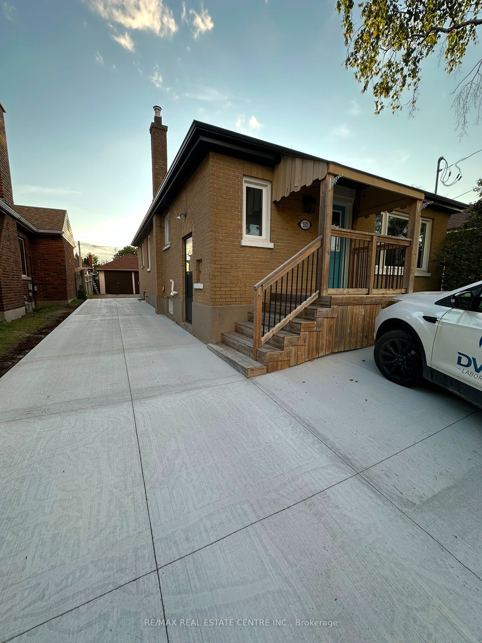 102 Wilson Road S UPPER LEVEL, Oshawa, ON L1H 6B7 photo 4