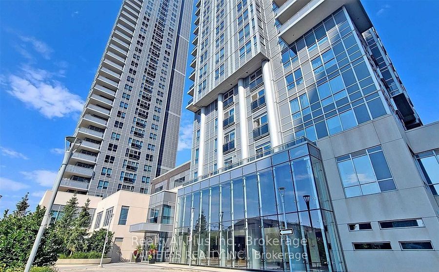 721 Village Green Square 721, Toronto, ON M1S 0L8