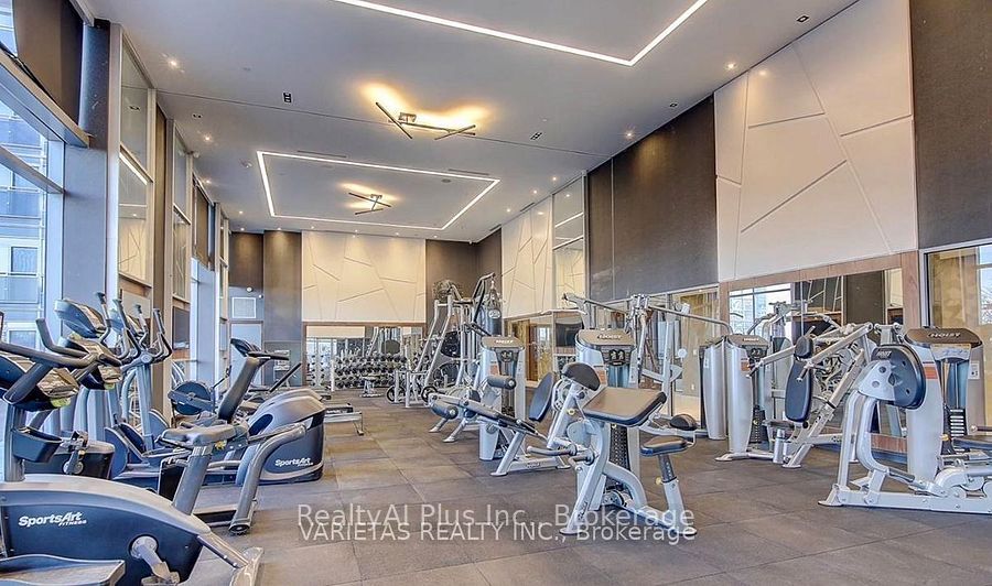 721 Village Green Square 721, Toronto, ON M1S 0L8 photo 4