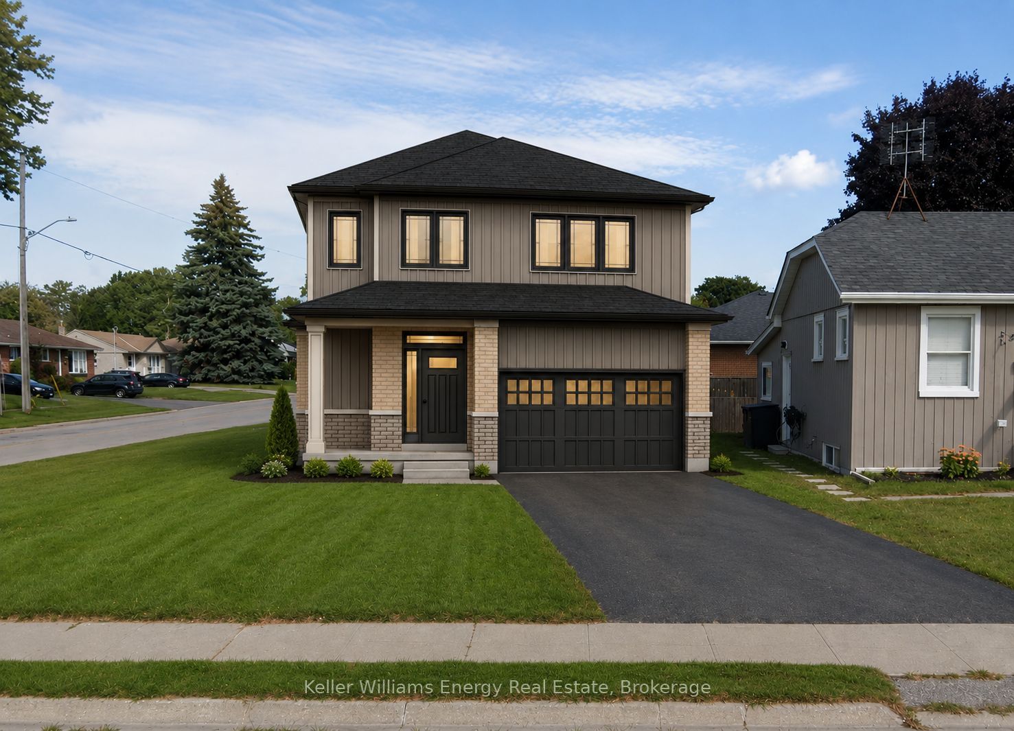 336 Annapolis Avenue, Oshawa, ON L1J 2X9