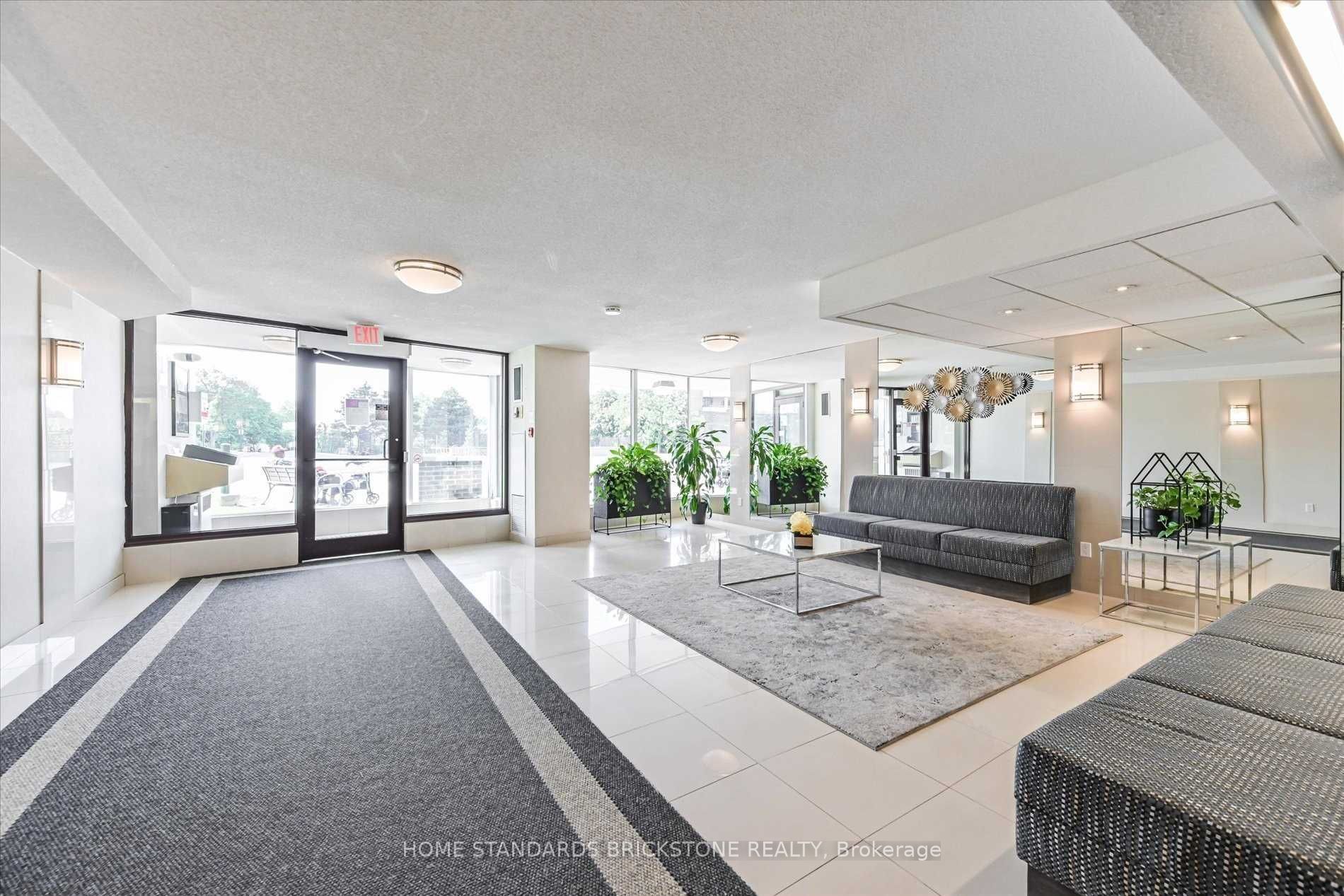 65 Huntingdale Boulevard NW 1903, Toronto, ON M1W 2P1 photo 4