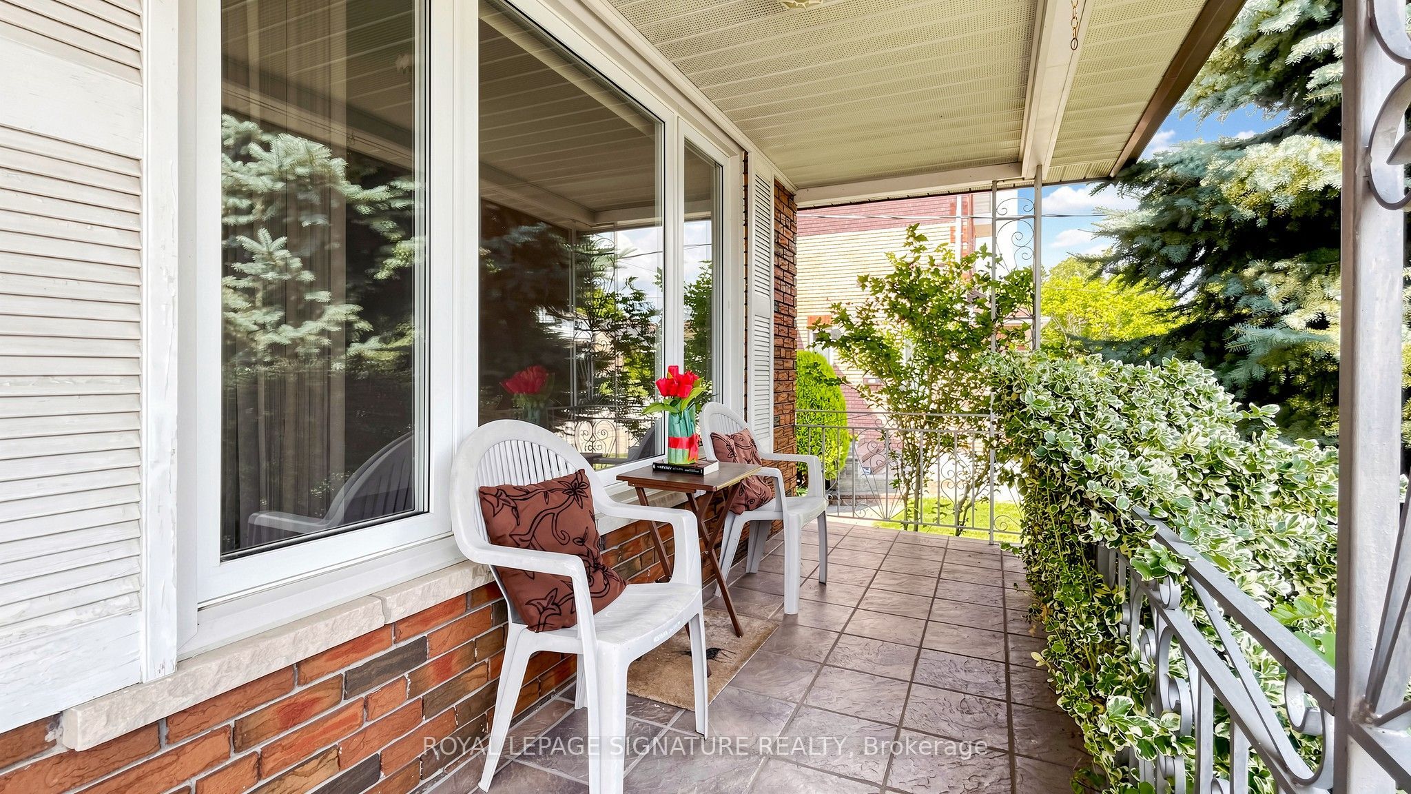 146 Maybourne Avenue, Toronto, ON M1L 2W6 photo 3