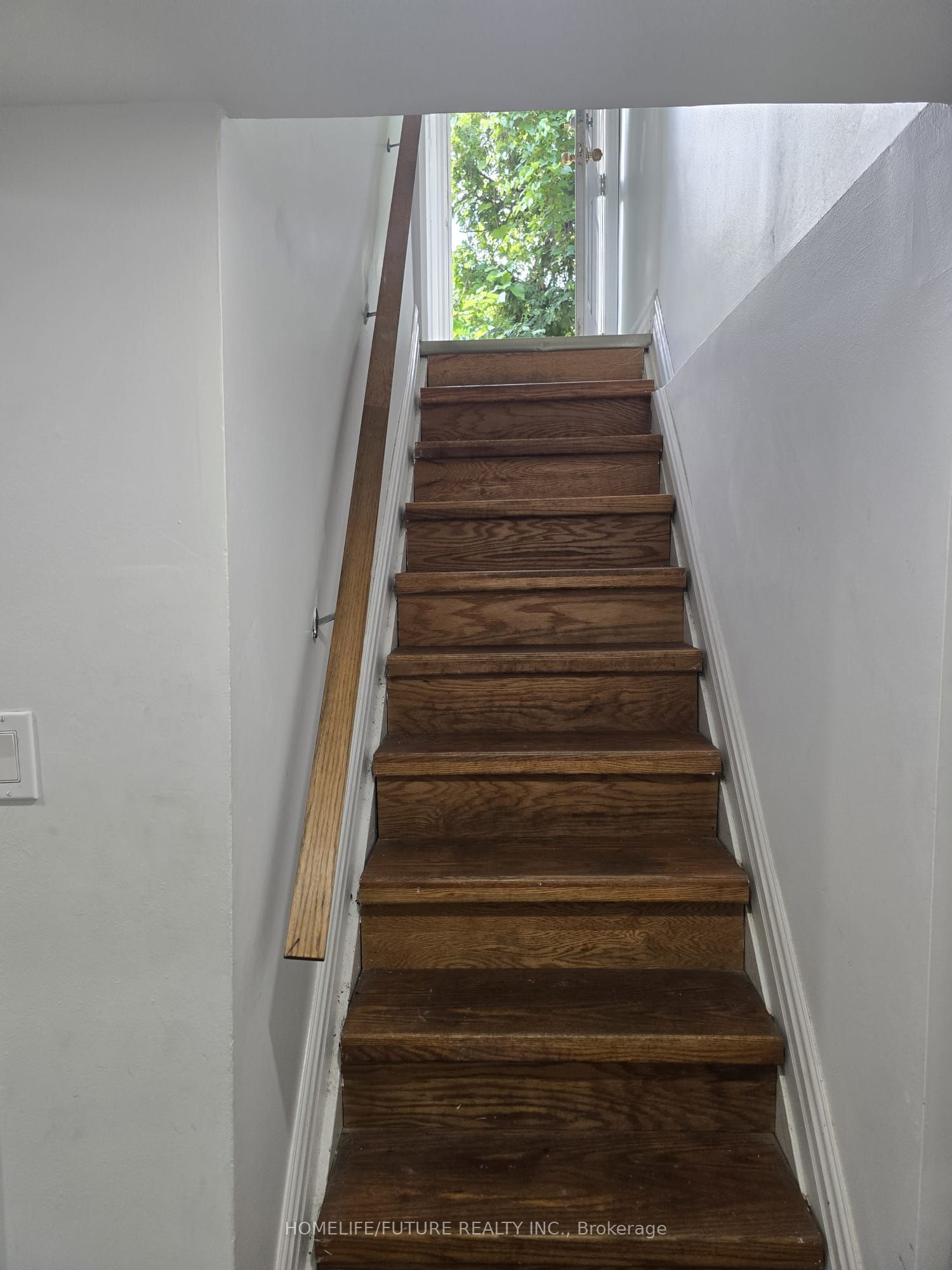 14 Furlong Court Bsmt, Toronto, ON M1J 1Y8 photo 2