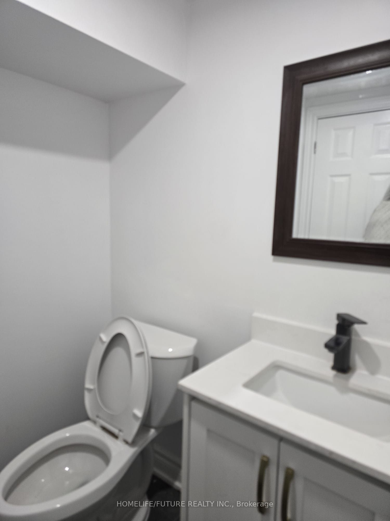 14 Furlong Court Bsmt, Toronto, ON M1J 1Y8 photo 3
