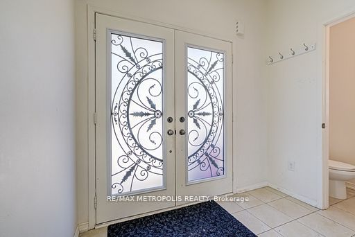 55 Formosa Avenue, Ajax, ON L1Z 0N1 photo 3