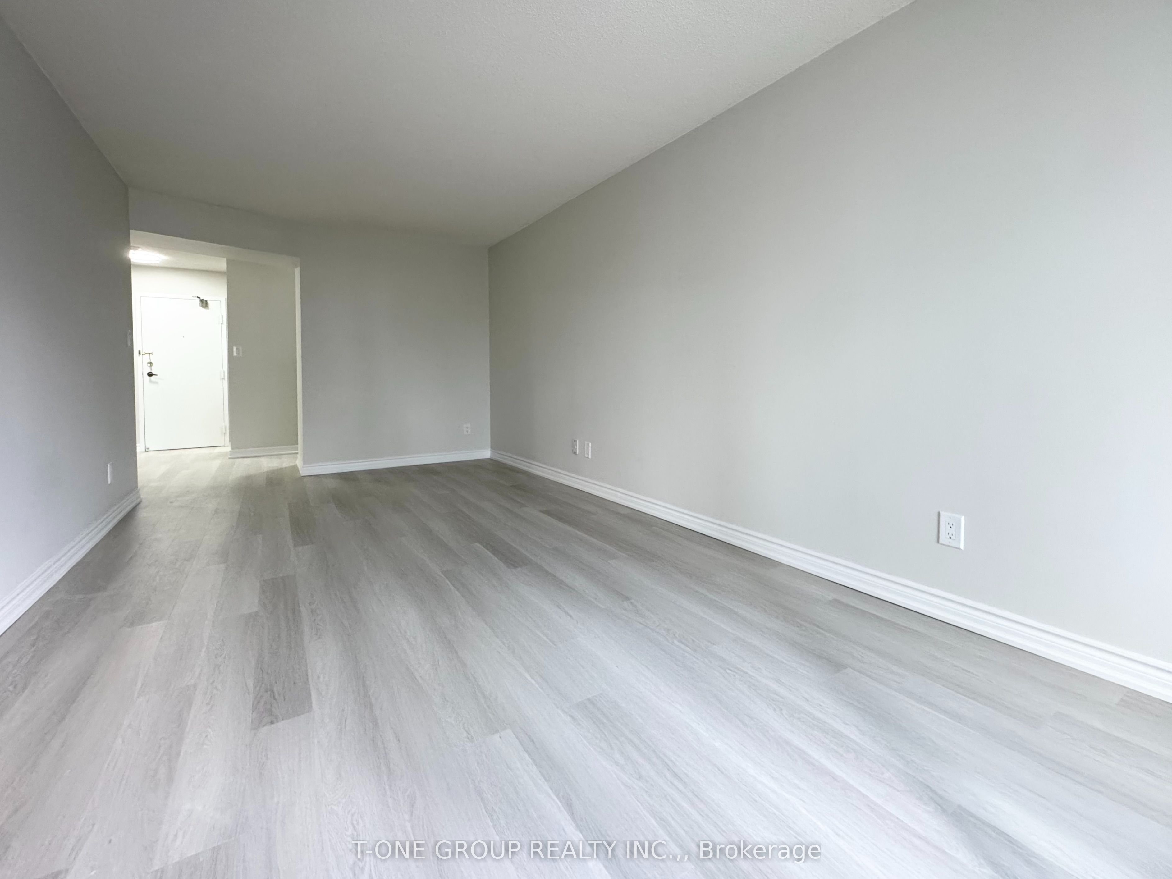 25 Bamburgh Circle 341, Toronto, ON M1W 3W2 photo 5