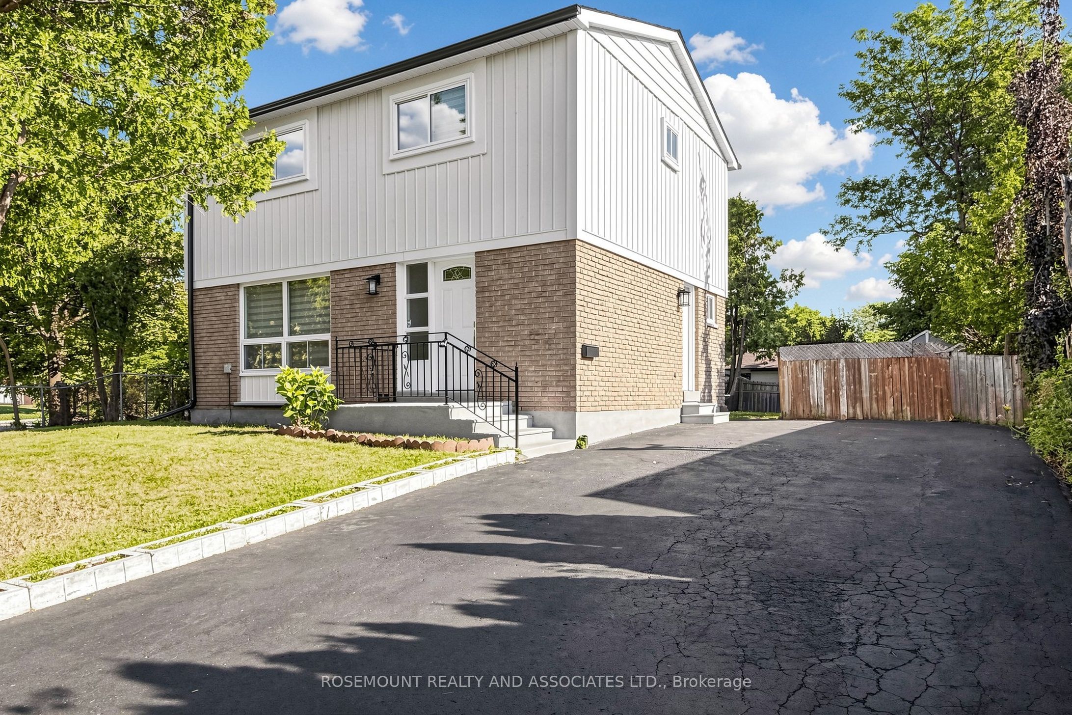 89 Winstanly Crescent, Toronto, ON M1B 1N3