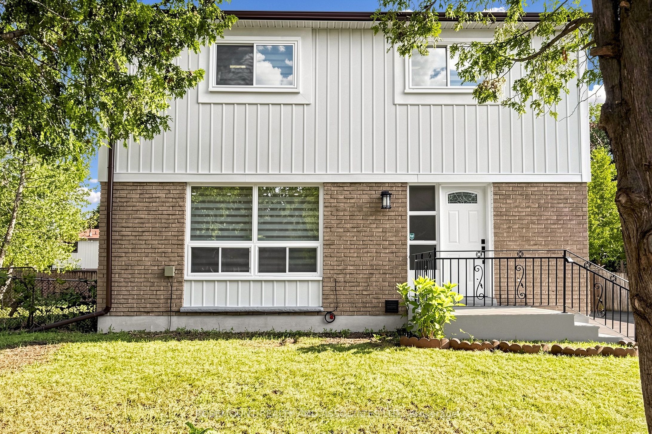 89 Winstanly Crescent, Toronto, ON M1B 1N3 photo 2