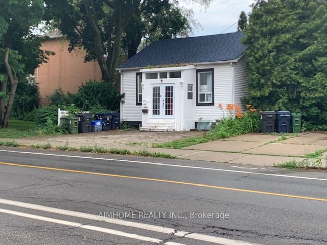 966 Dundas Street E, Toronto, ON M4M 1R5 photo 5