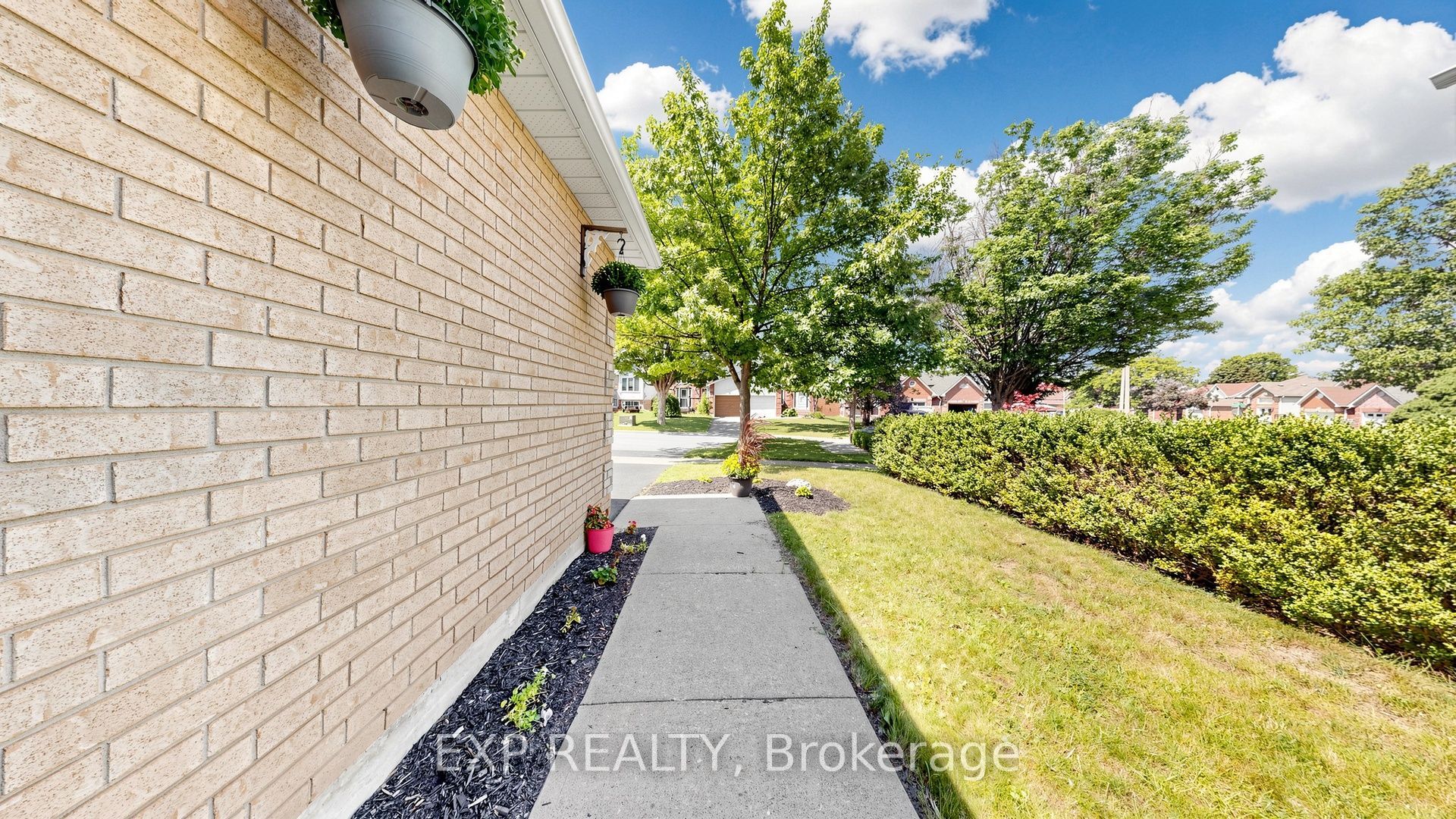 63 Fenwick Avenue, Clarington, ON L1C 4S1 photo 5