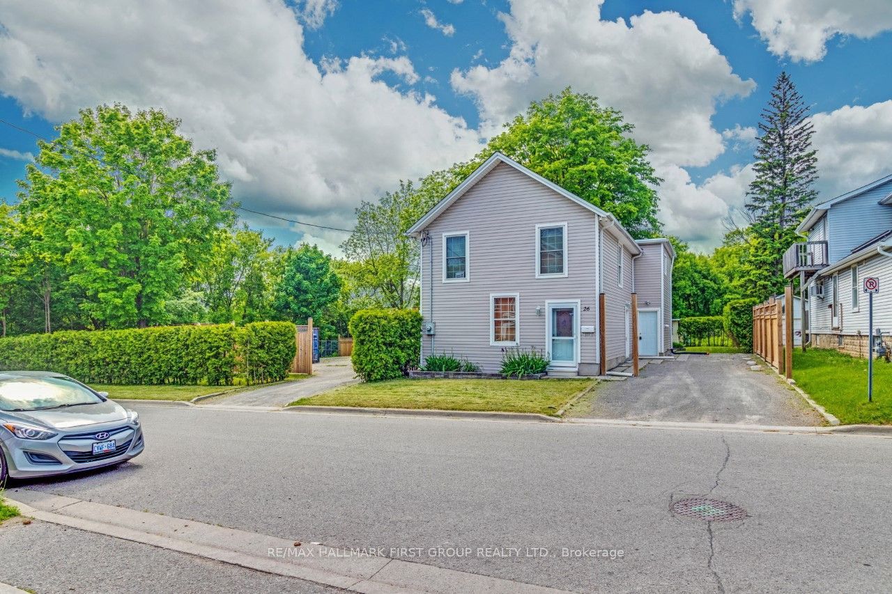 26 Whiting Avenue, Oshawa, ON L1H 3T3 photo 2