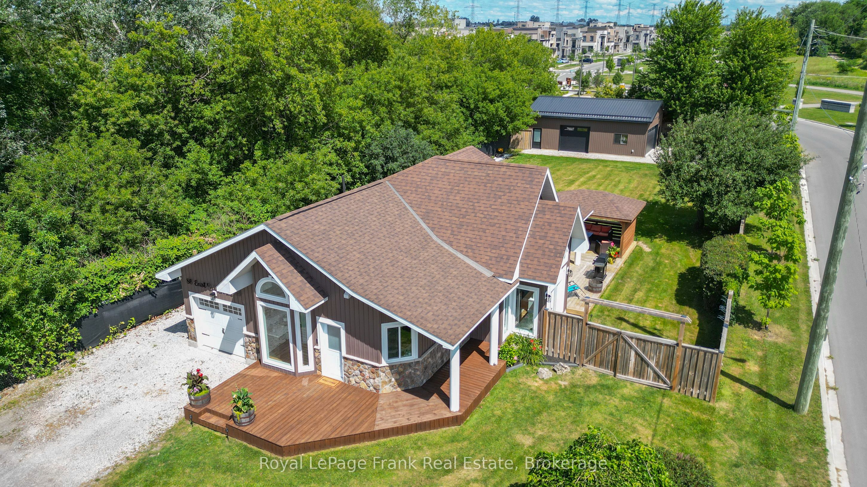 86 East Beach Road, Clarington, ON L1C 6A5