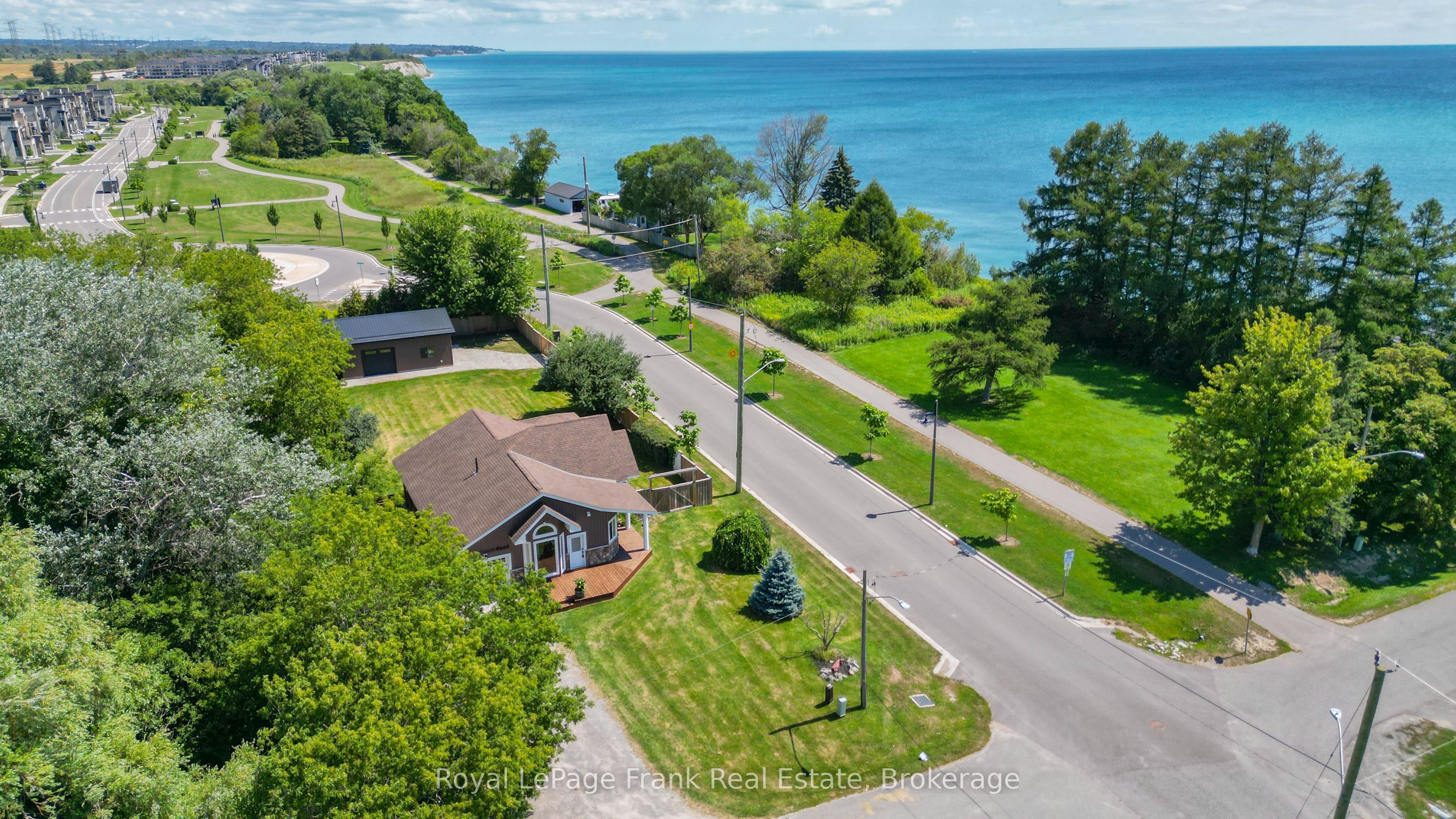 86 East Beach Road, Clarington, ON L1C 6A5 photo 2
